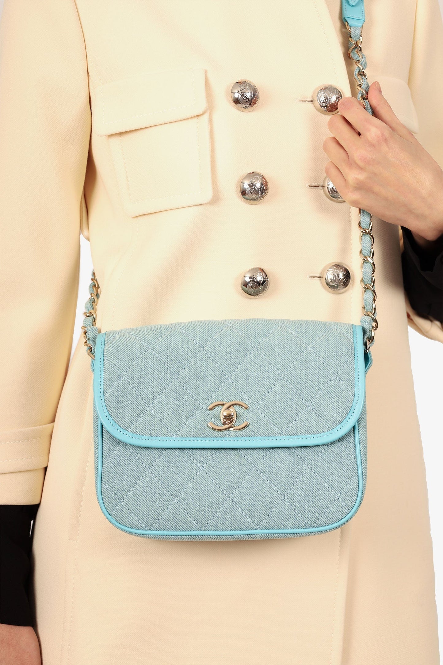 Chanel 2021 Blue Quilted CC Small Messenger Flap Bag