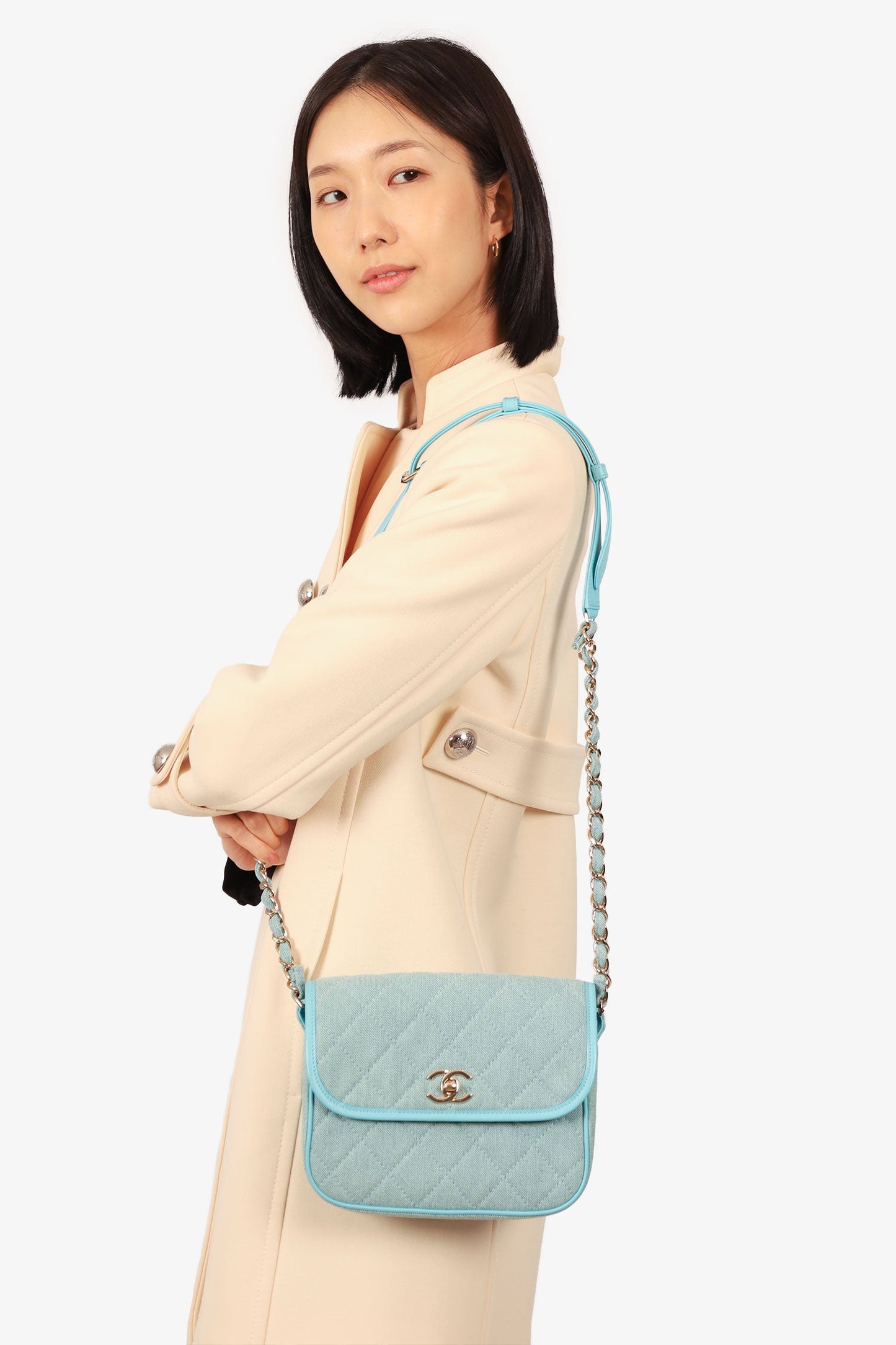 Chanel 2021 Blue Quilted CC Small Messenger Flap Bag