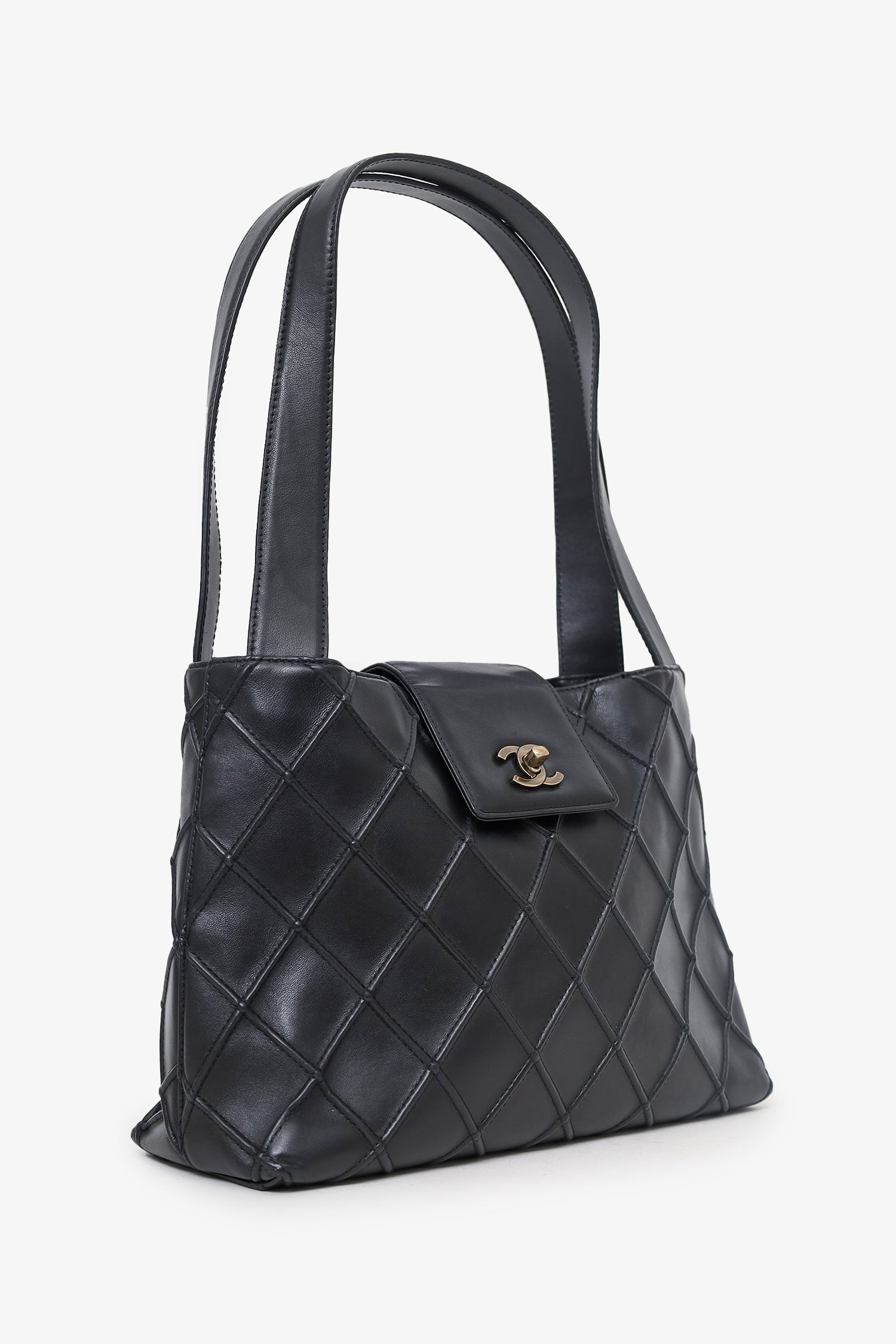 Chanel 2000-02 Black Leather Diamond Stitch CC Hobo Shoulder Bag with Pouch