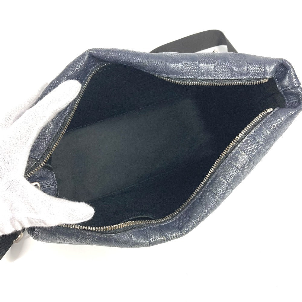 LOUIS VUITTON Shoulder Bag Damier Anfini Leather Navy Damier Anfini Discovery Messenger PM