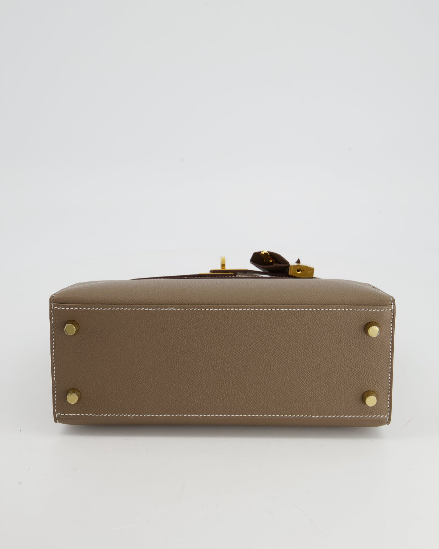 Hermes Kelly 25 Sellier Bag in Etoupe Epsom Leather and Gold Hardware