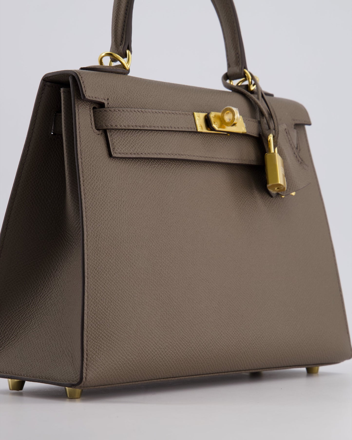 *RARE* Hermes Kelly 25 Sellier Bag in Gris Etain Epsom Leather with Gold Hardware