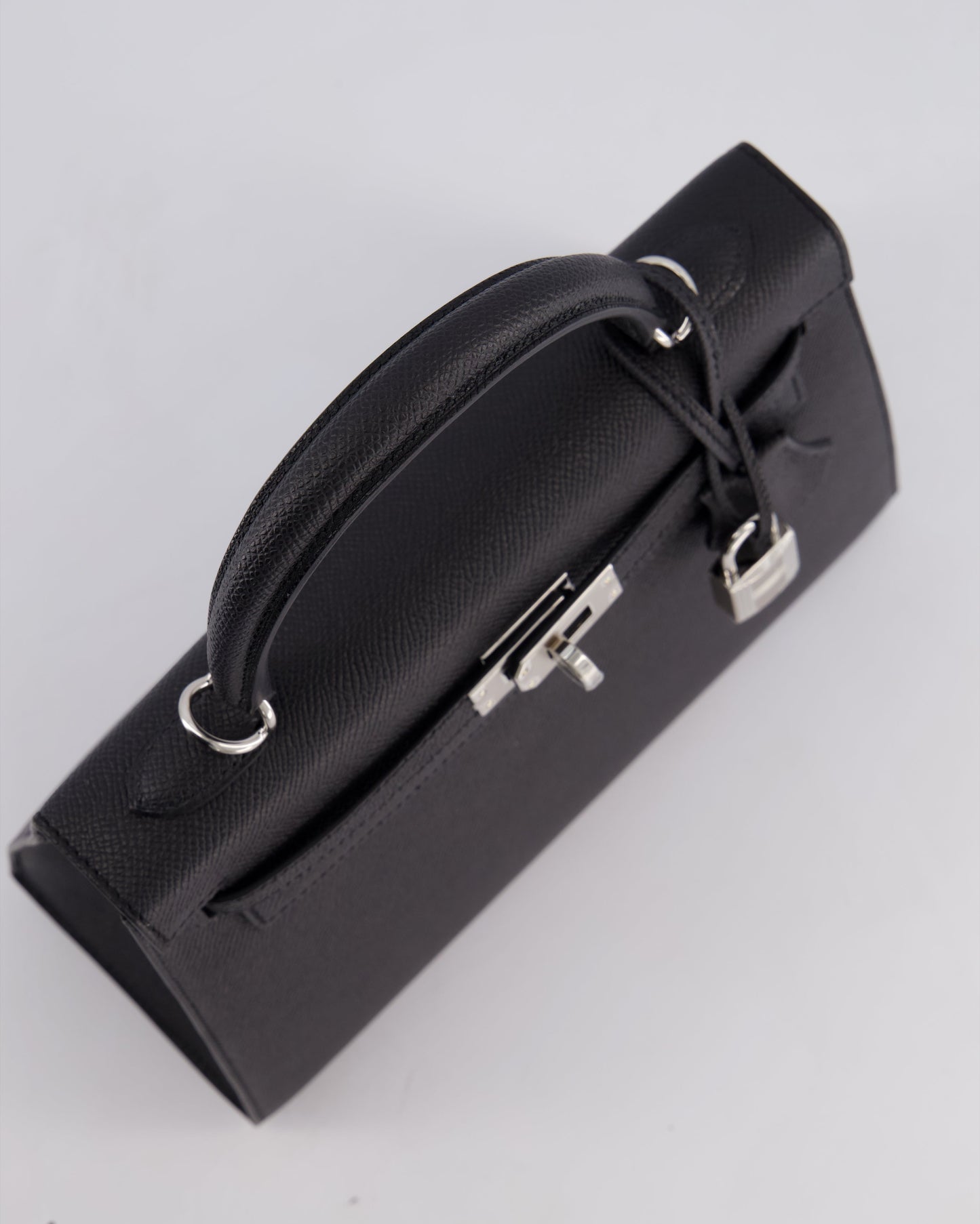 *RARE* Hermes Kelly 25 Sellier Bag in Noir Epsom Leather with Palladium Hardware
