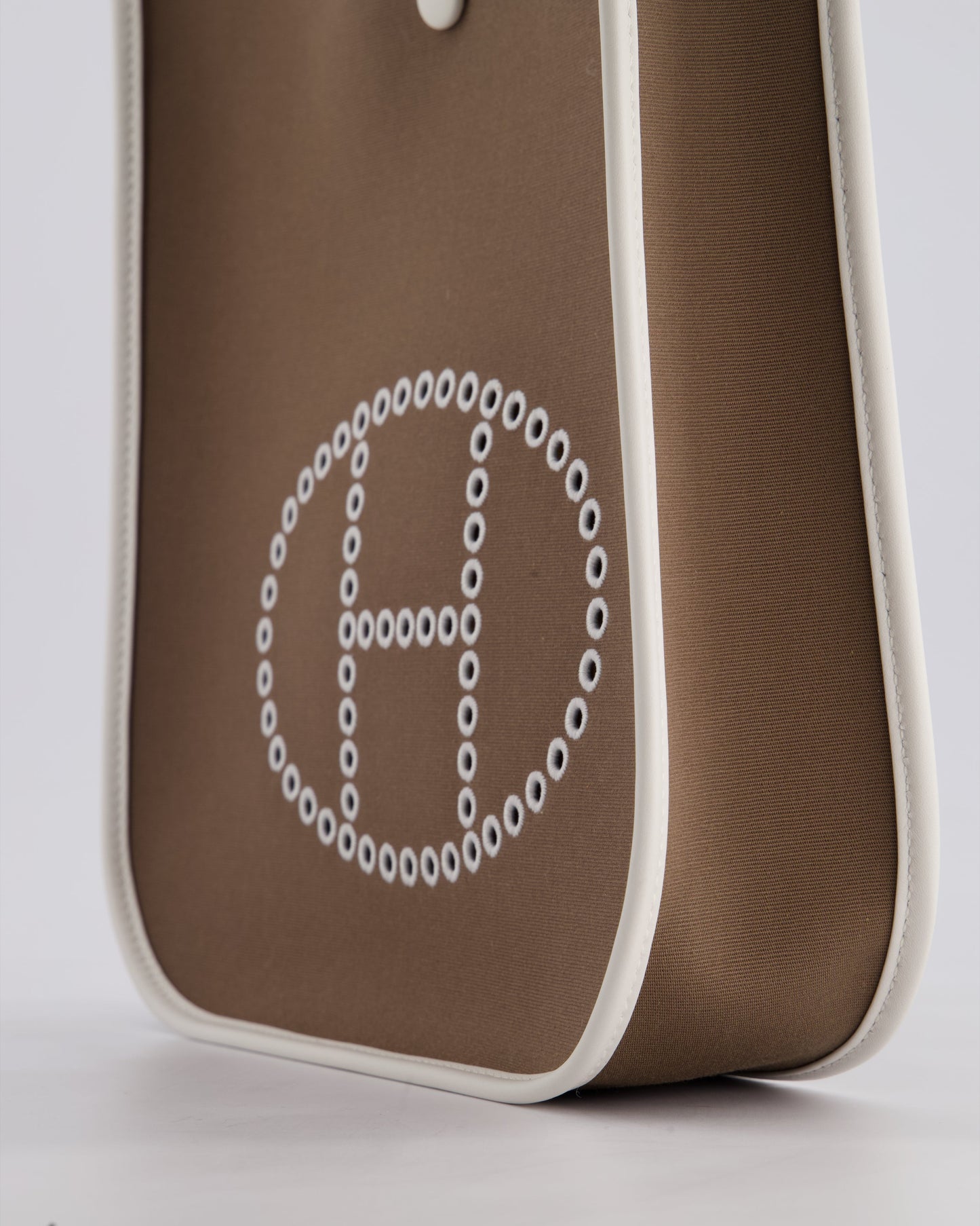 Hermes Evelyne 29 in Neo Etoupe Canvas and White with Palladium Hardware