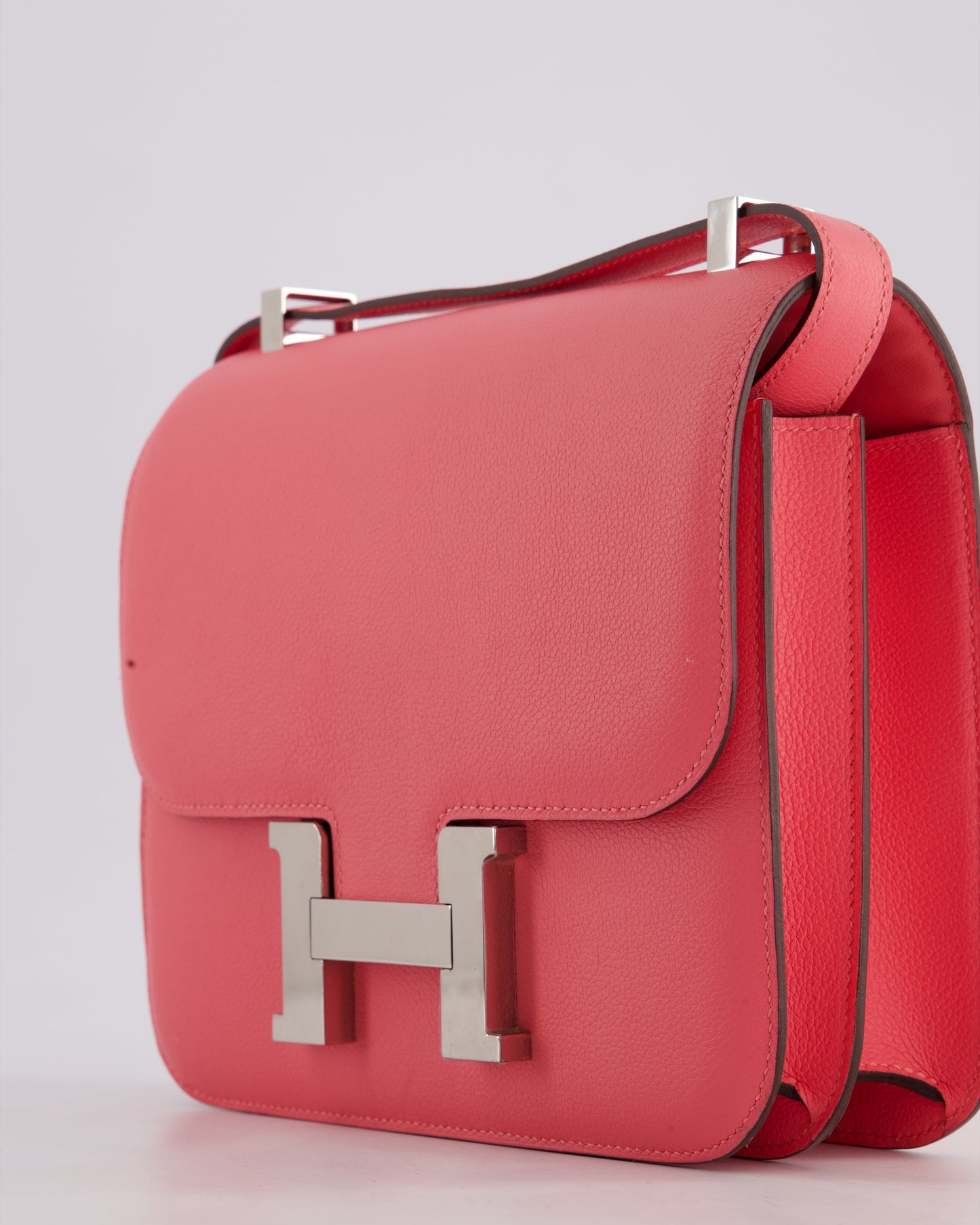 *HOT* Hermes Constance III 24 Bag in Rose Azalee Evercolour Leather with Palladium Hardware