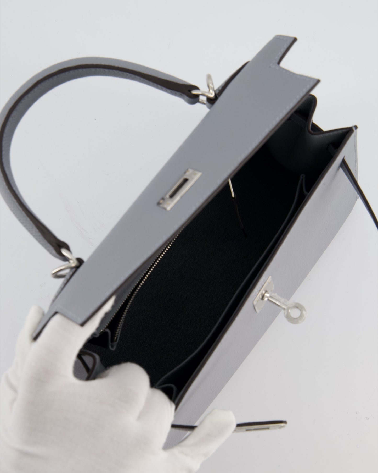 Hermes Kelly 25 Sellier Bag in Gris Pantin Epsom Leather with Palladium Hardware
