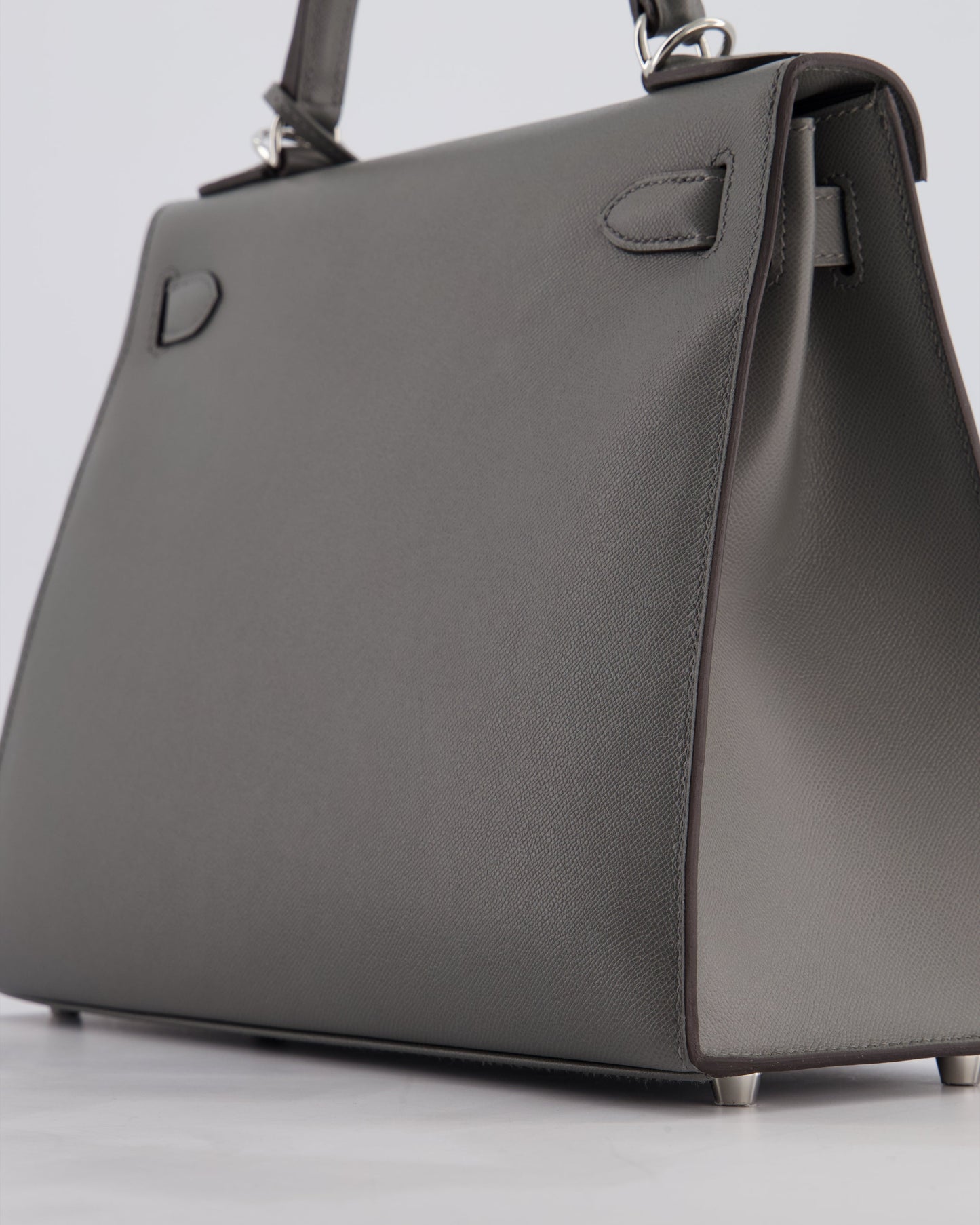 *RARE* Hermes Kelly 28 Sellier Bag in Gris Meyer Madame Leather with Palladium Hardware