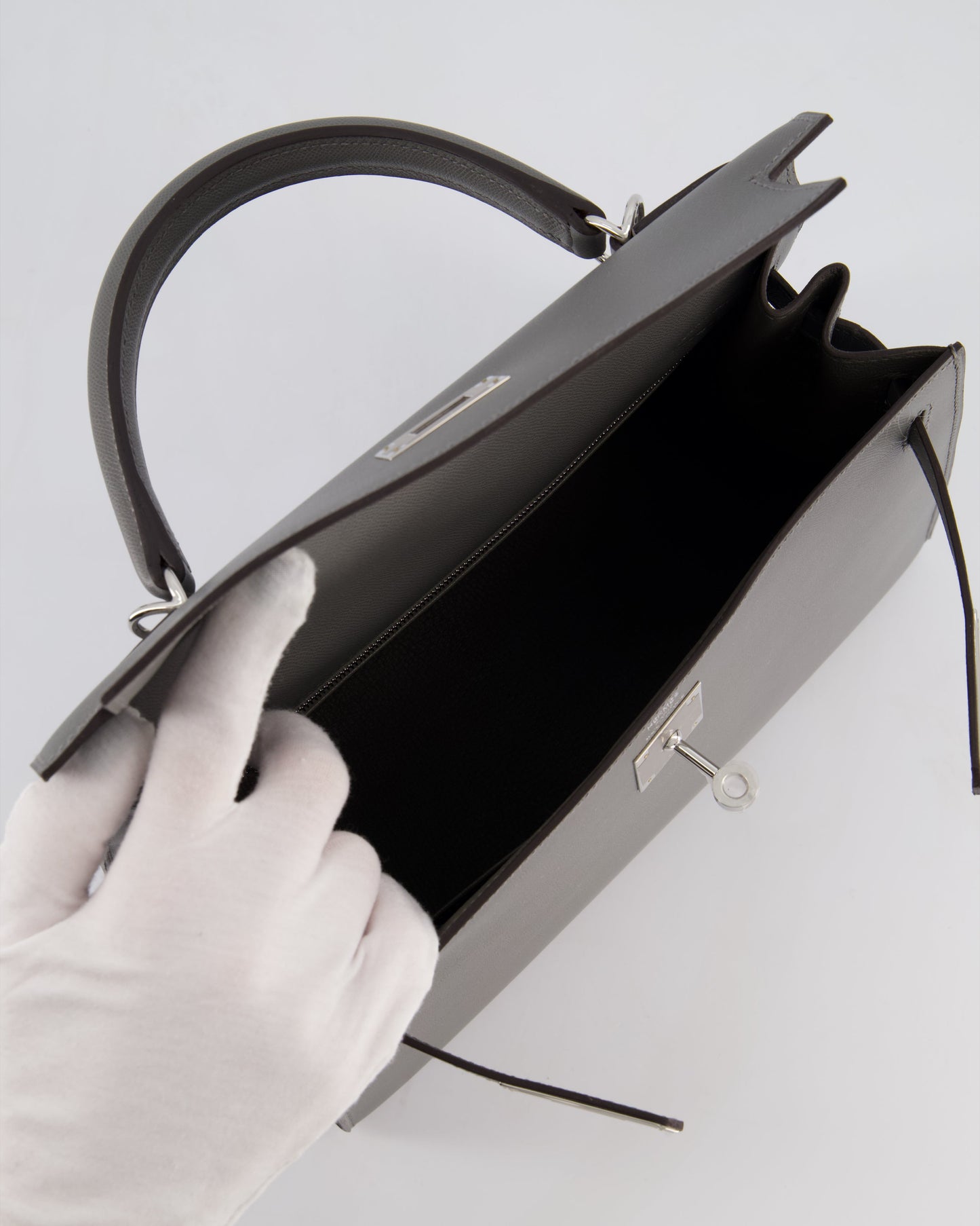 *RARE* Hermes Kelly 28 Sellier Bag in Gris Meyer Madame Leather with Palladium Hardware