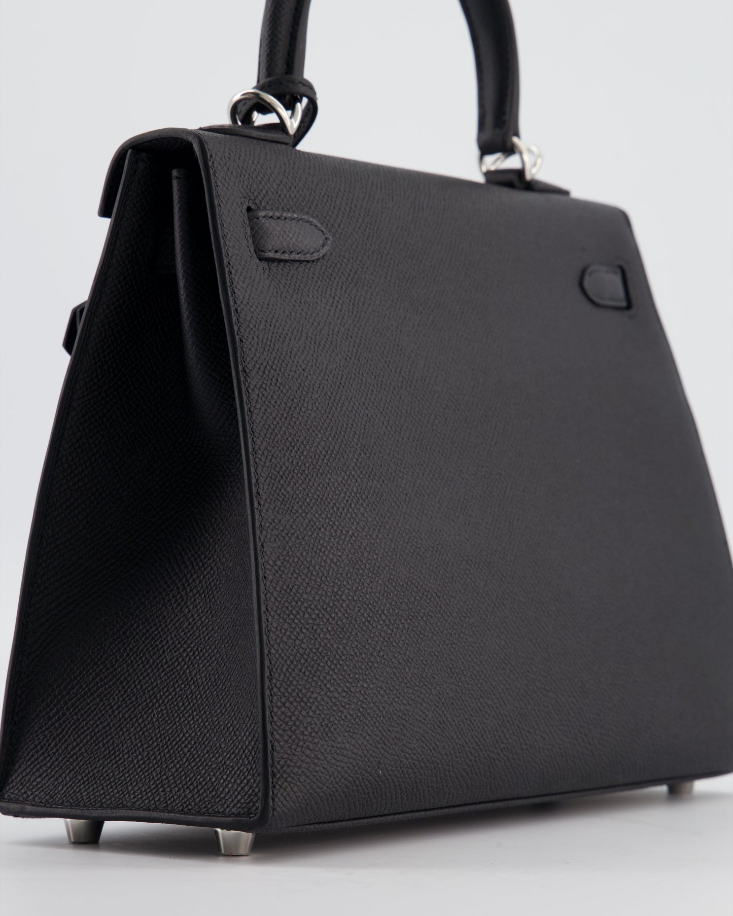 *RARE* Hermes Kelly 25 Sellier Bag in Noir Epsom Leather with Palladium Hardware