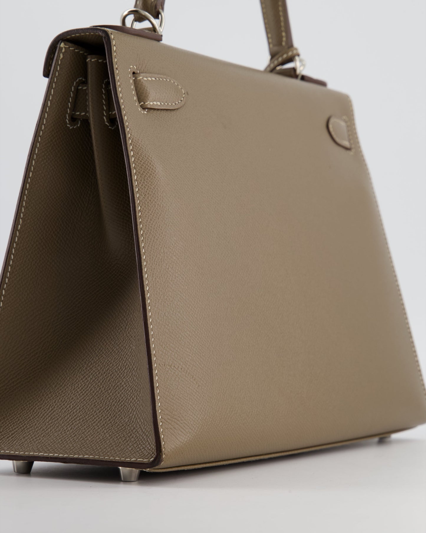 Hermes Kelly 28 Sellier Bag in Etoupe Epsom Leather with Palladium Hardware