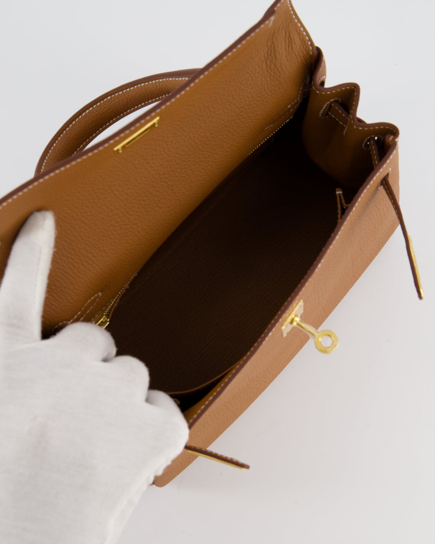 Hermes Kelly 25 Retourne Bag in Gold Togo Leather with Gold Hardware