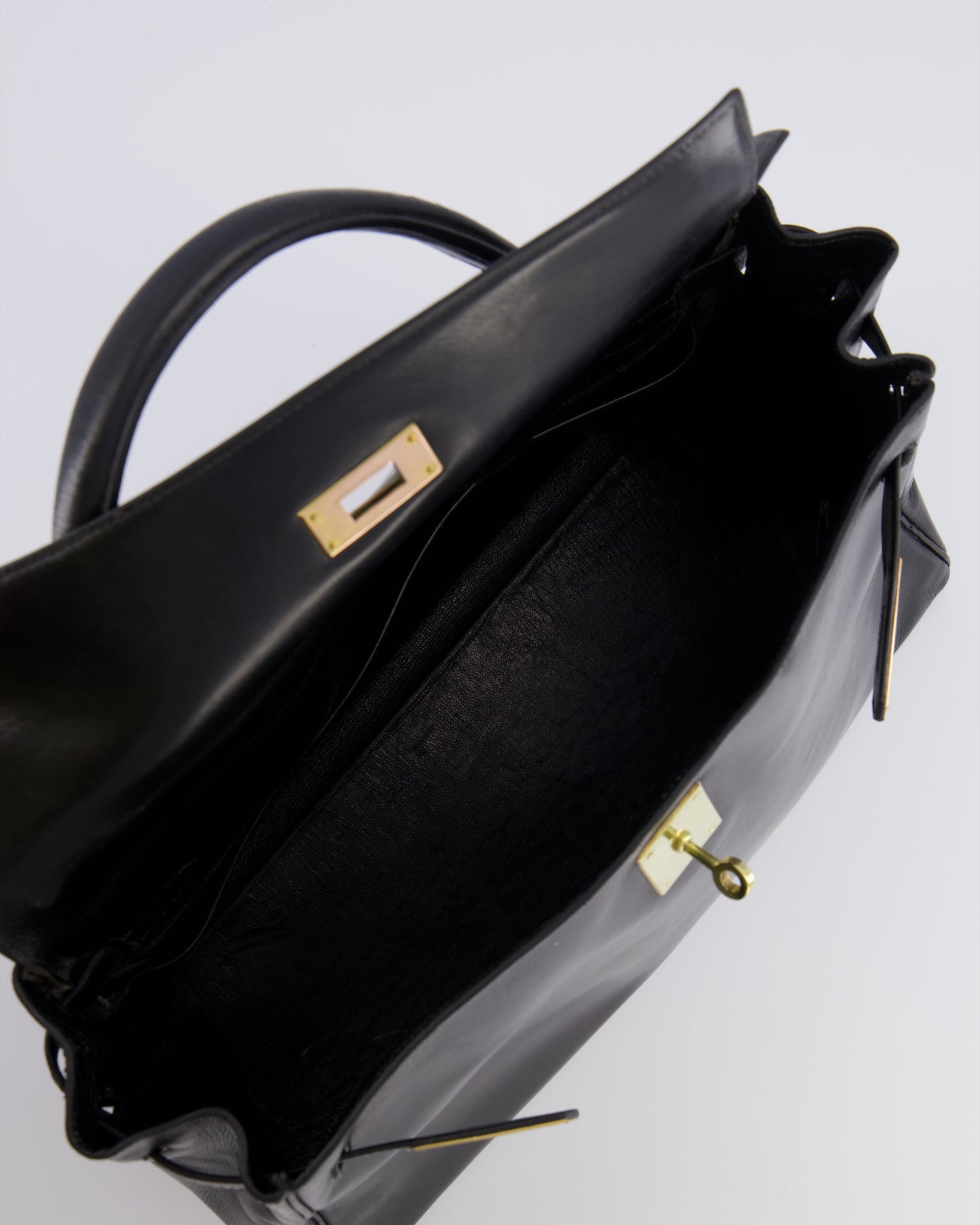 Hermes Vintage Kelly 32 Retourne Bag in Black Calfskin Box Leather with Gold Hardware