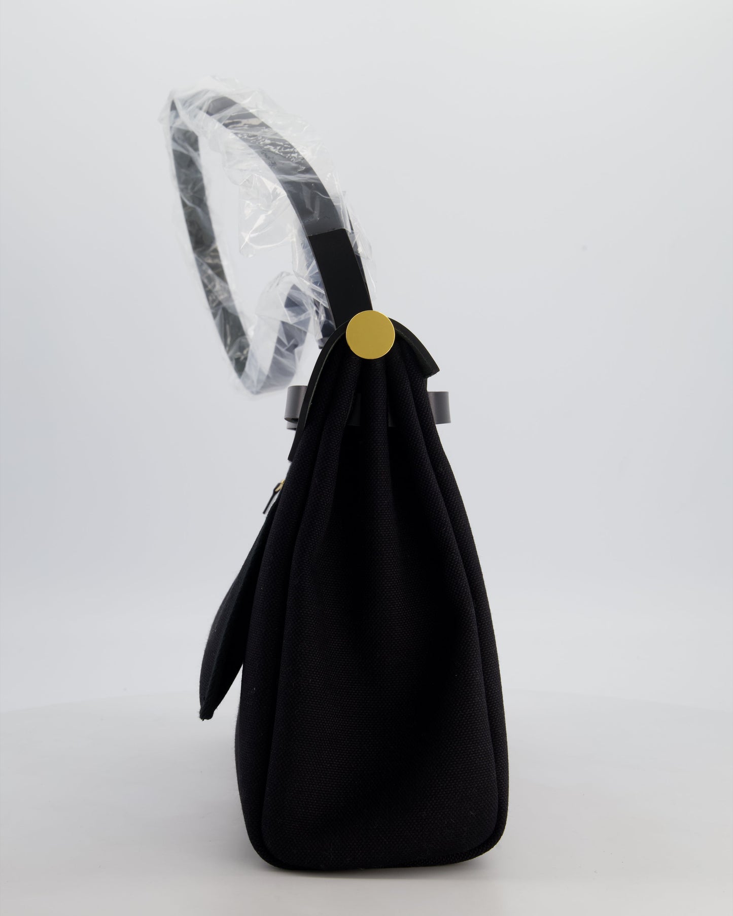 Hermes Herbag 31 Zip Bag in Noir Toile Officier Canvas, Noir Vache Hunter Leather with Gold Hardware