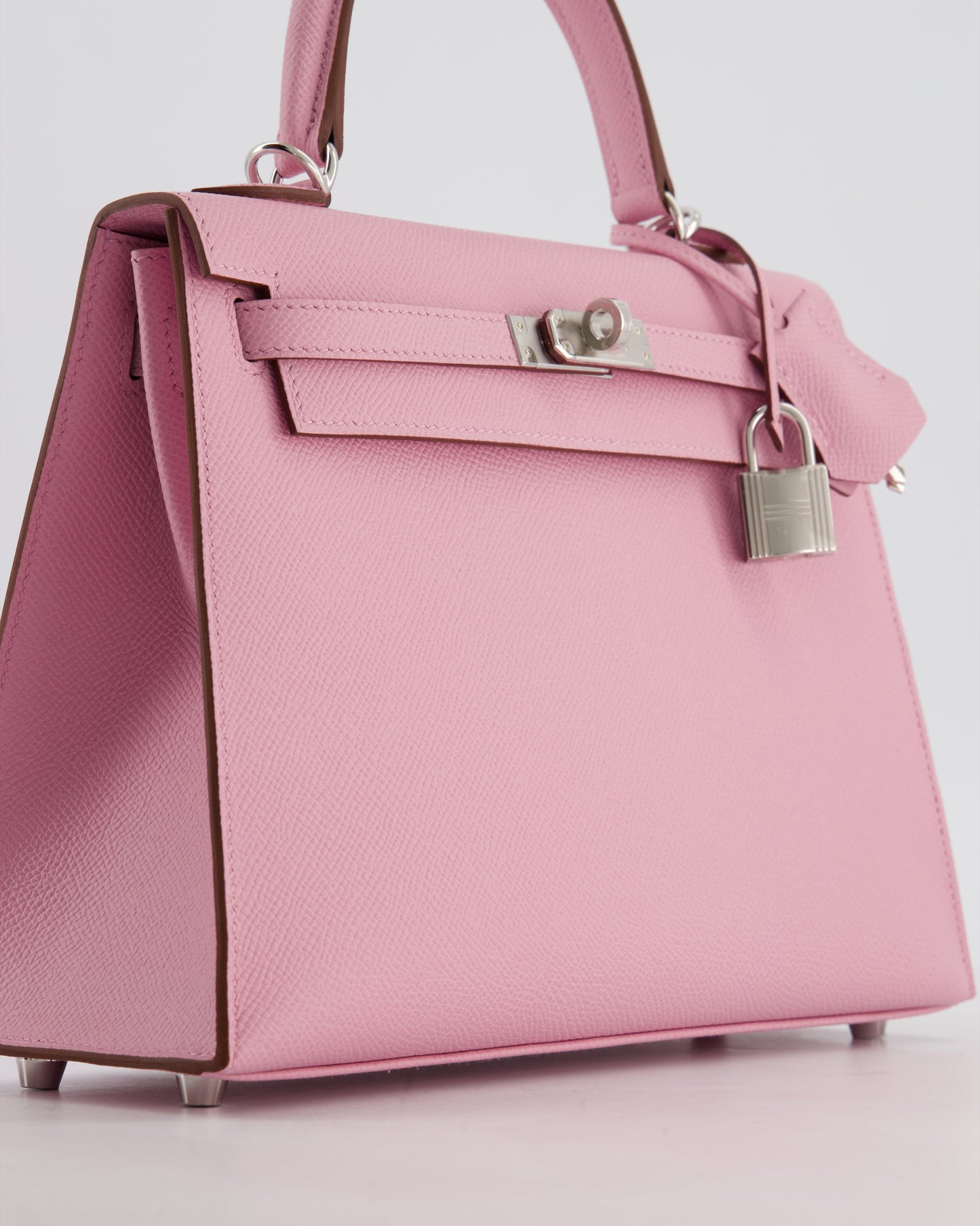 *SUPER HOT & RARE* Hermes Kelly 25 Sellier Bag in Mauve Sylvestre Epsom Leather with Palladium Hardware