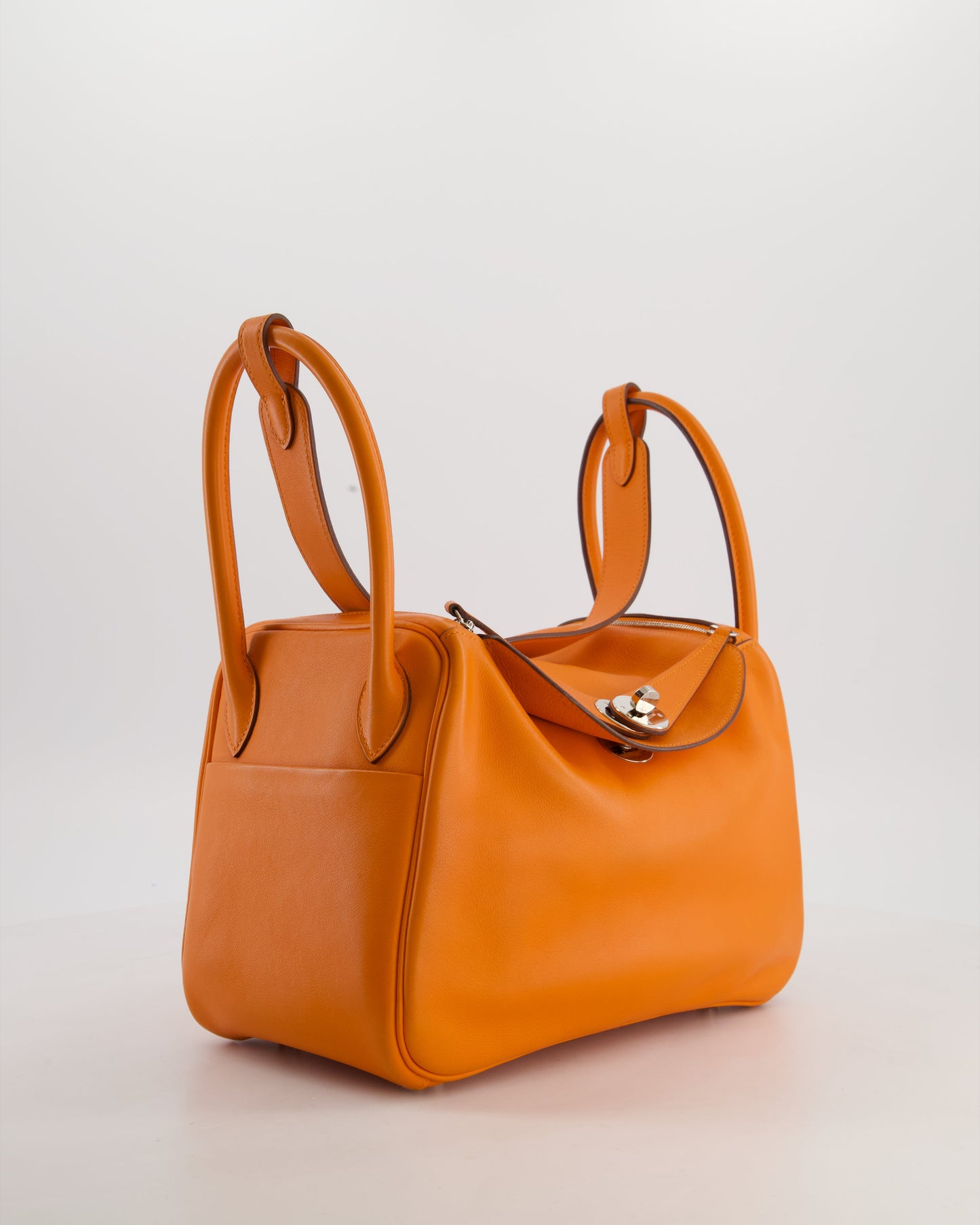 Hermes Lindy 26 Bag in Orange H Swift Leather with Palladium Hardware