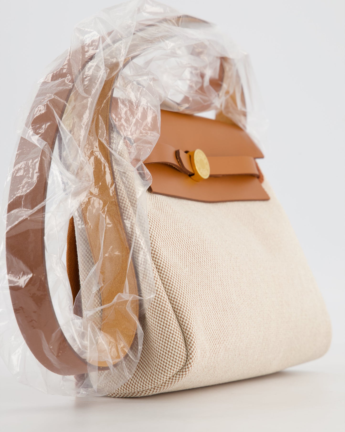 *HOT* Hermes Herbag Zip 20 Bag in Fauve Vache Hunter Leather & Ecru/Beige Viking Canvas with Gold Hardware