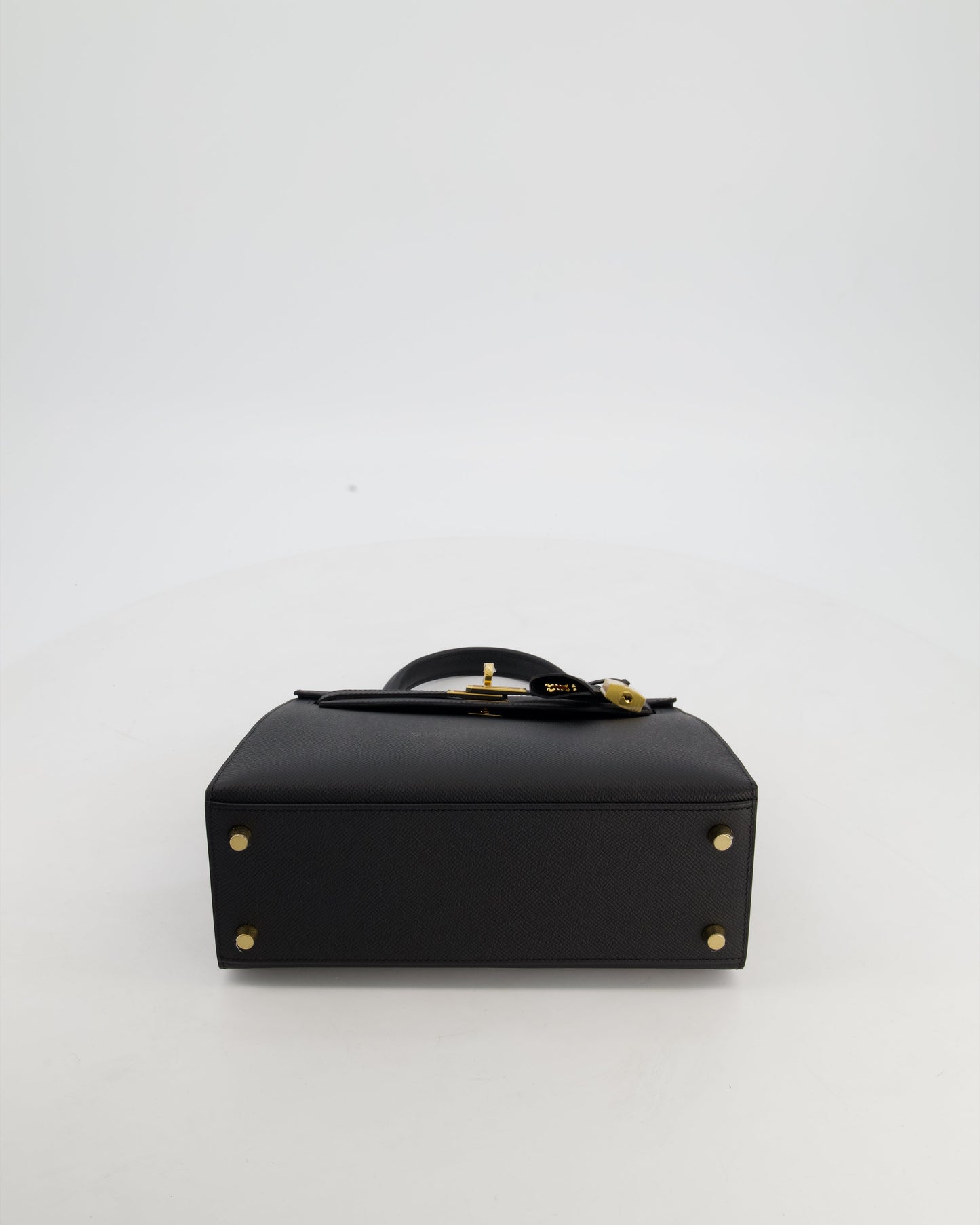 *HOT* Hermes Kelly 25 Sellier Bag in Noir Epsom Leather with Gold Hardware