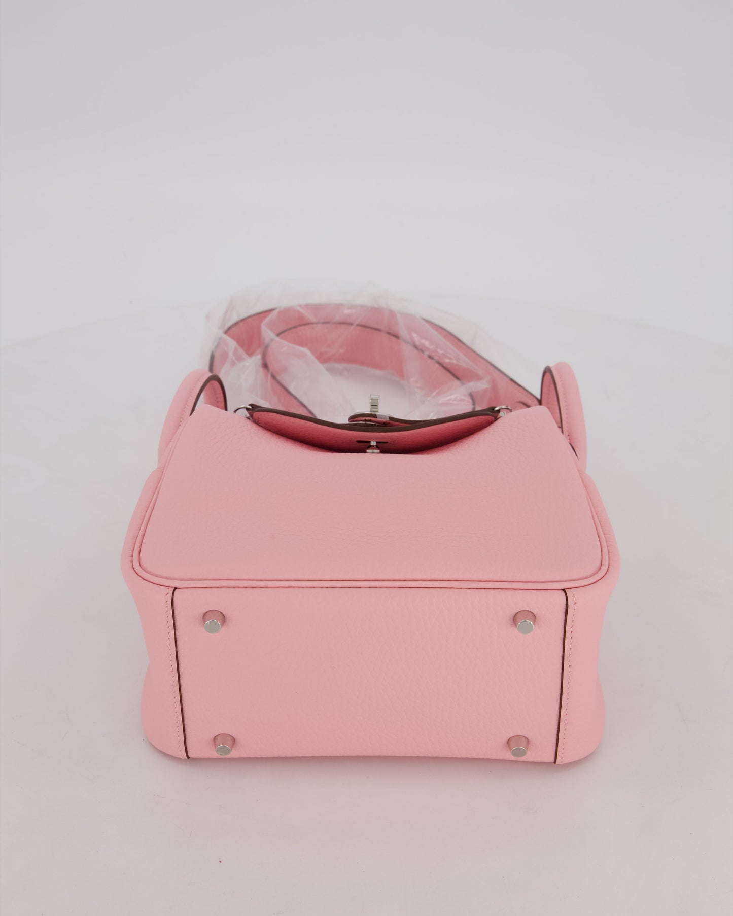 *SUPER HOT* Hermes Mini Lindy II Bag in Rose Sakura Taurillon Clemence Leather with Palladium Hardware