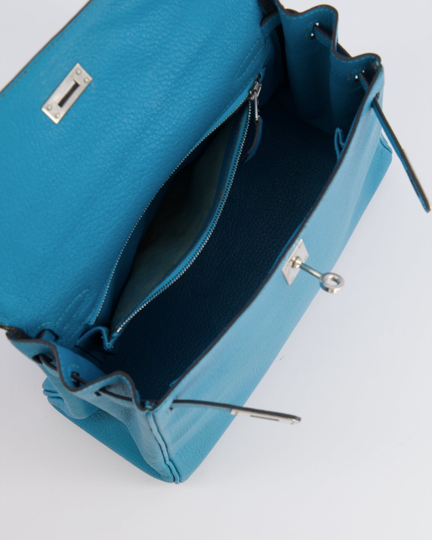 Hermes Kelly 25 Retourne Bag in Bleu Paon Evercolor Leather with Palladium Hardware