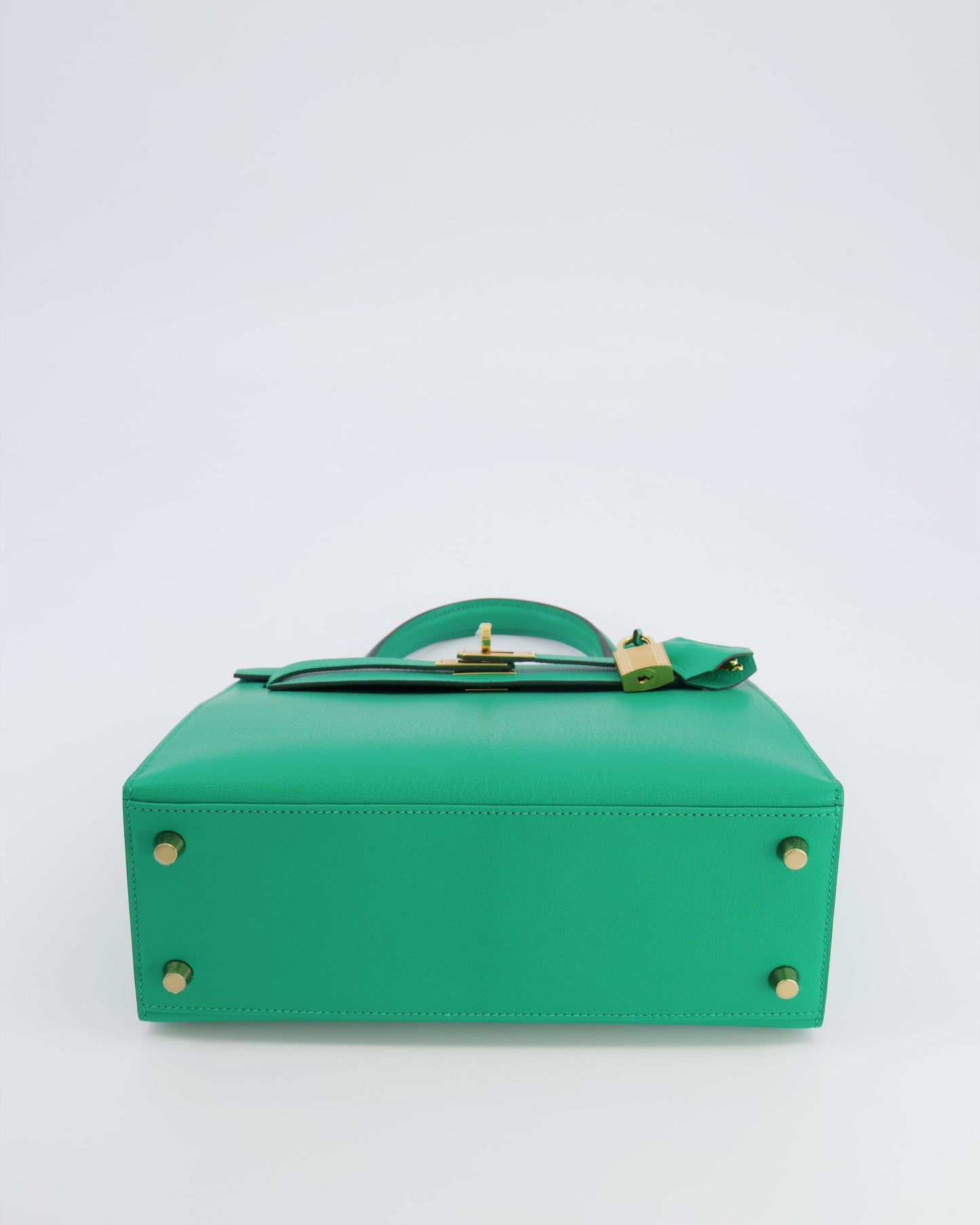 Hermes Kelly 25 Sellier Bag in Menthe Chèvre Chamkila Leather with Gold Hardware