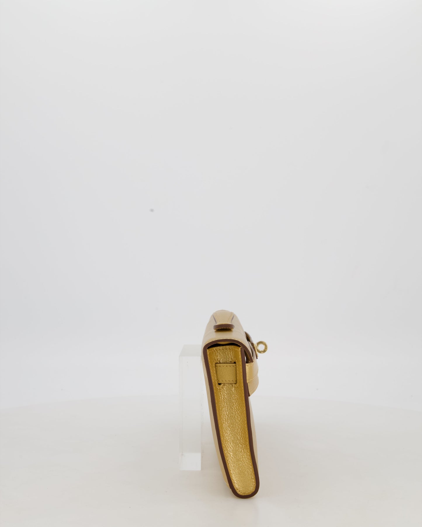 *SUPER RARE* Hermes Kelly Cut Bag in Doré Chévre Chamkila Leather with Permabrass Hardware