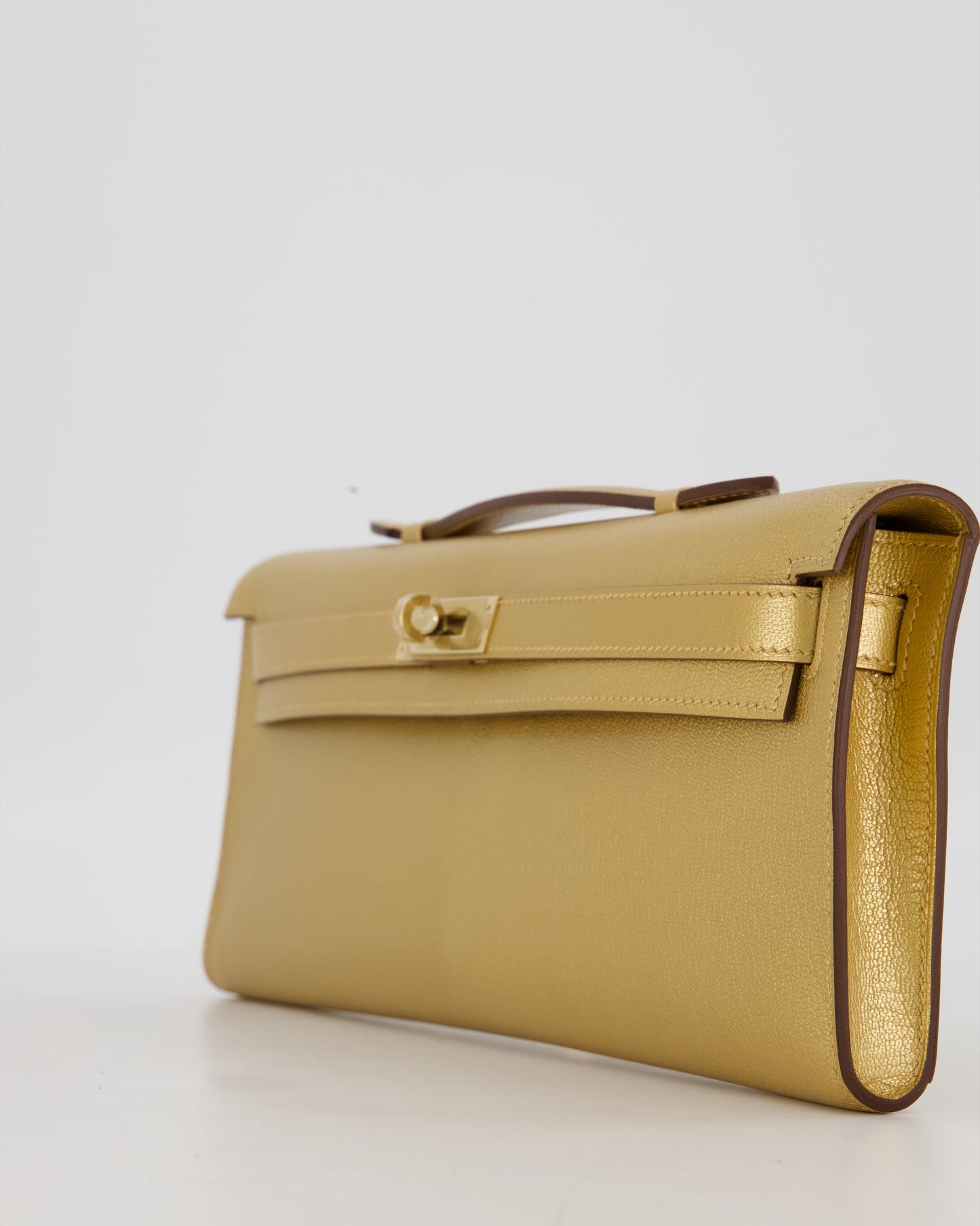 *SUPER RARE* Hermes Kelly Cut Bag in Doré Chévre Chamkila Leather with Permabrass Hardware