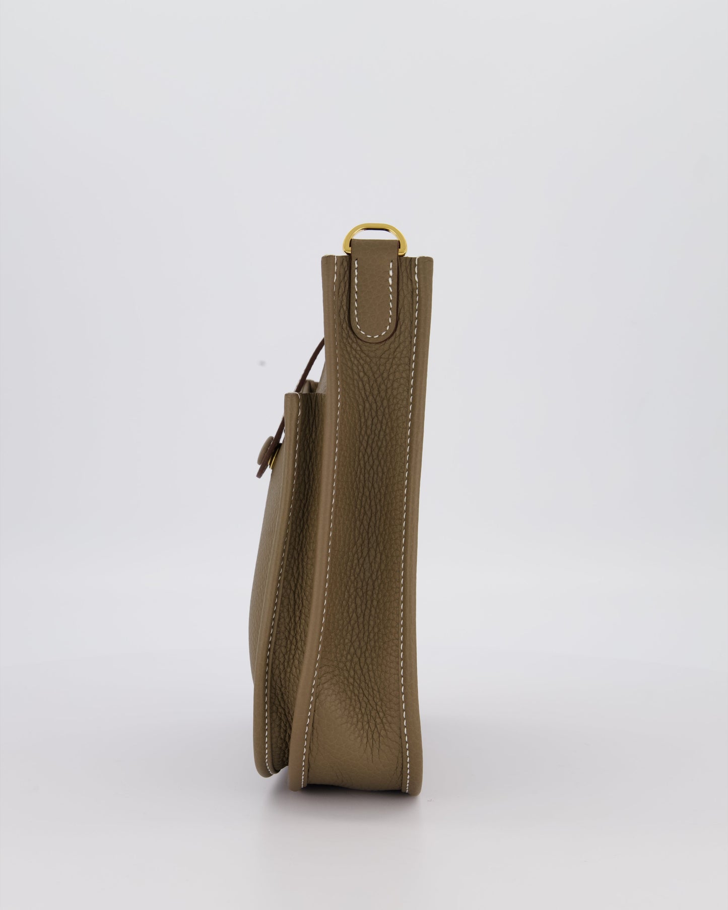 *HOT & RARE* Hermes Evelyne III 23 Bag in Etoupe Taurillon Clemence Leather with Gold Hardware