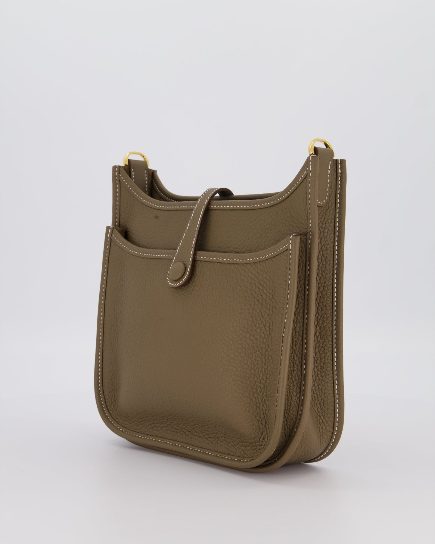 *HOT & RARE* Hermes Evelyne III 23 Bag in Etoupe Taurillon Clemence Leather with Gold Hardware
