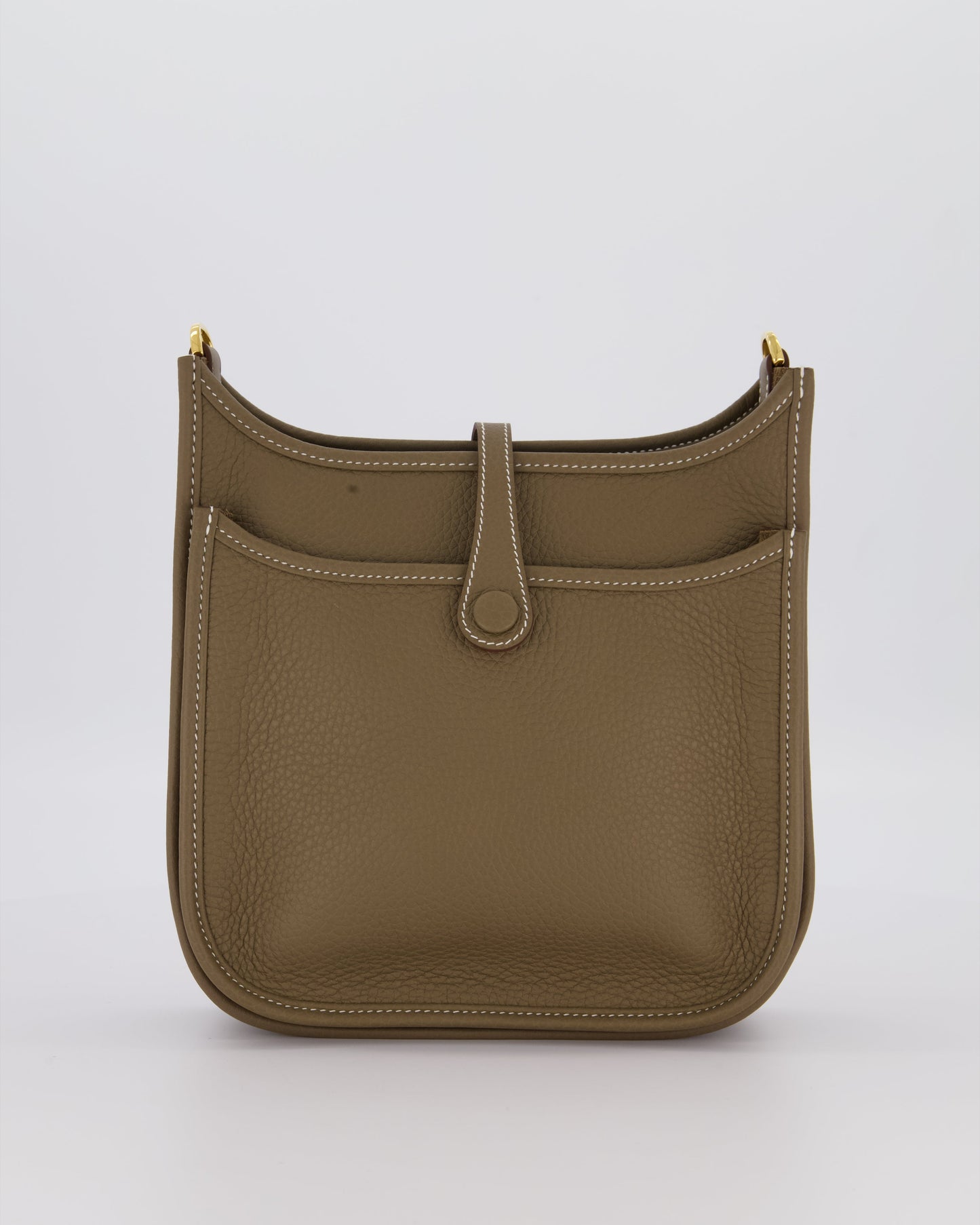 *HOT & RARE* Hermes Evelyne III 23 Bag in Etoupe Taurillon Clemence Leather with Gold Hardware
