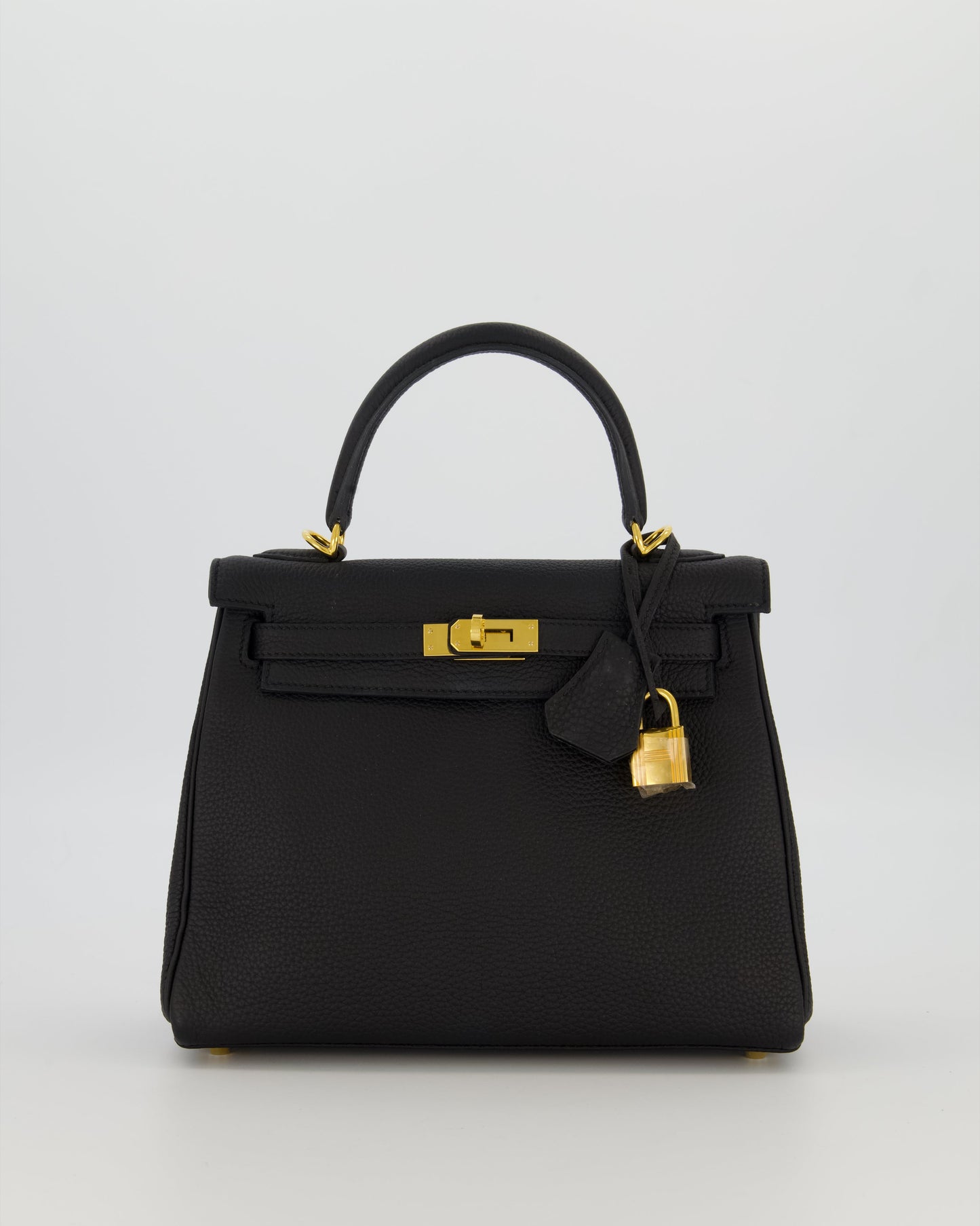 Hermes Kelly 25 Retourne Bag in Noir Togo Leather with Gold Hardware