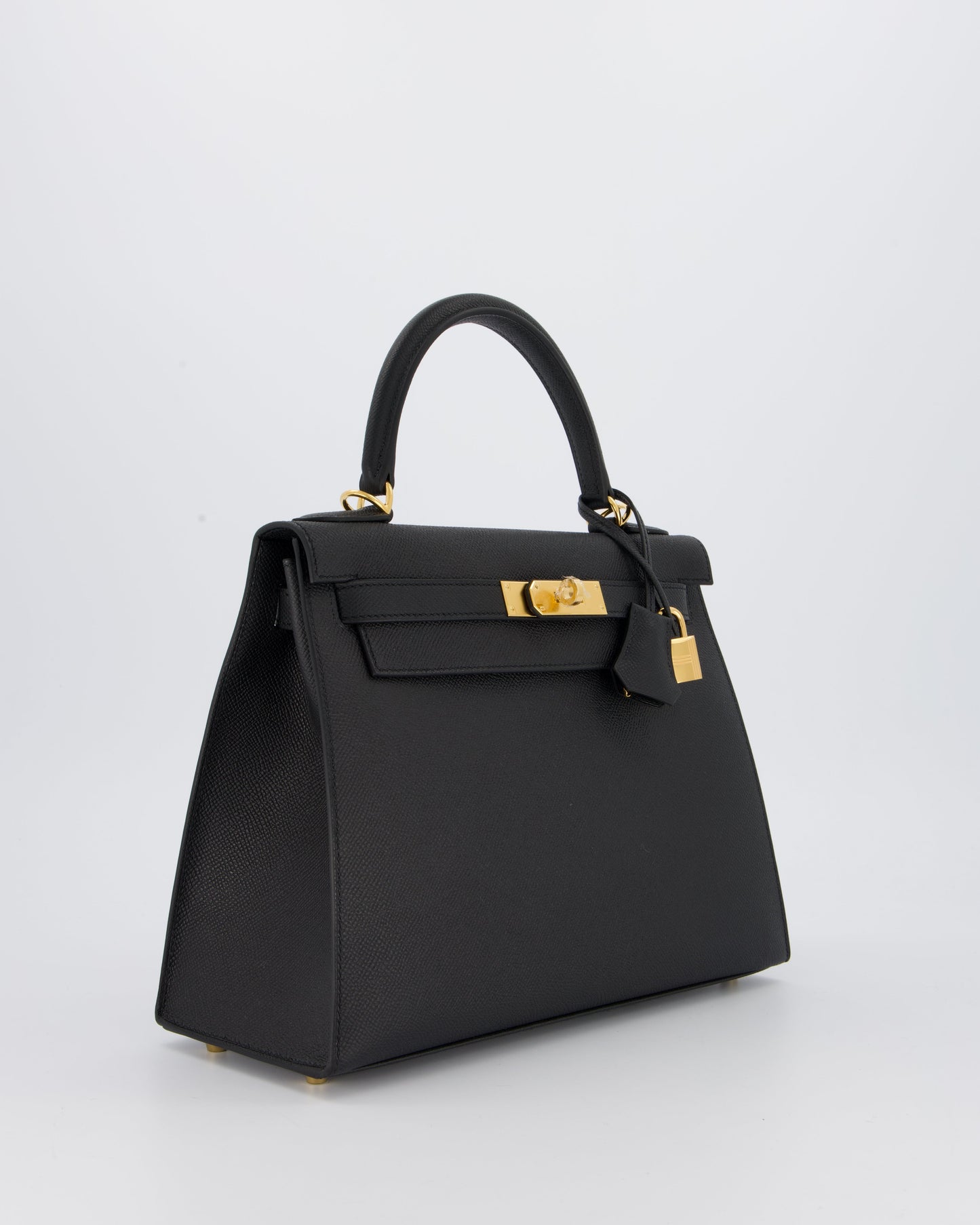 Hermes Kelly 28 Sellier Bag in Noir Epsom Leather with Gold Hardware