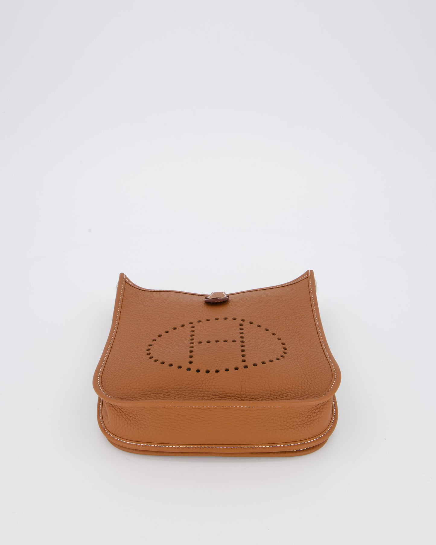 *RARE* Hermes Evelyne III 23 Bag in Gold Taurillon Clemence Leather with Palladium Hardware