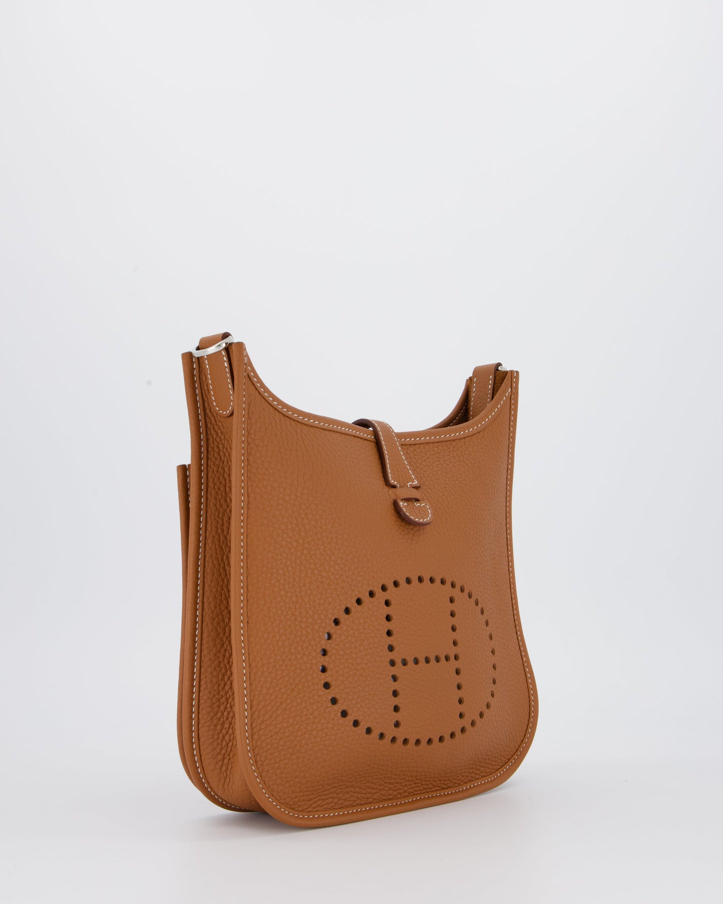 *RARE* Hermes Evelyne III 23 Bag in Gold Taurillon Clemence Leather with Palladium Hardware