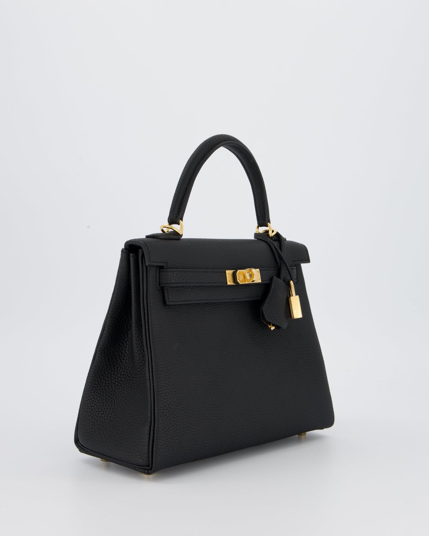 Hermes Kelly 25 Retourne Bag in Noir Togo Leather with Gold Hardware