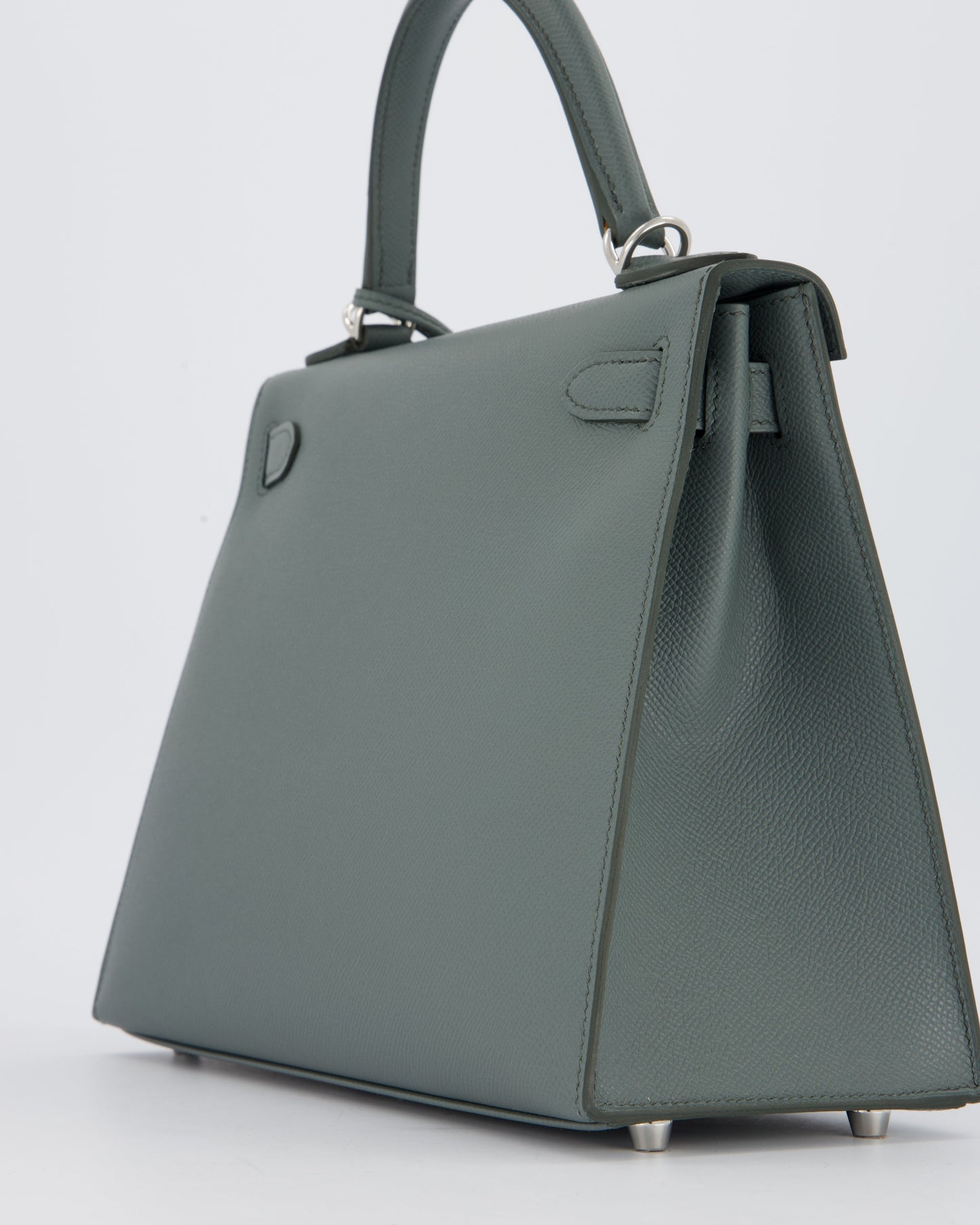 Hermes Kelly 28 Sellier Bag in Vert Amande Epsom Leather with Palladium Hardware