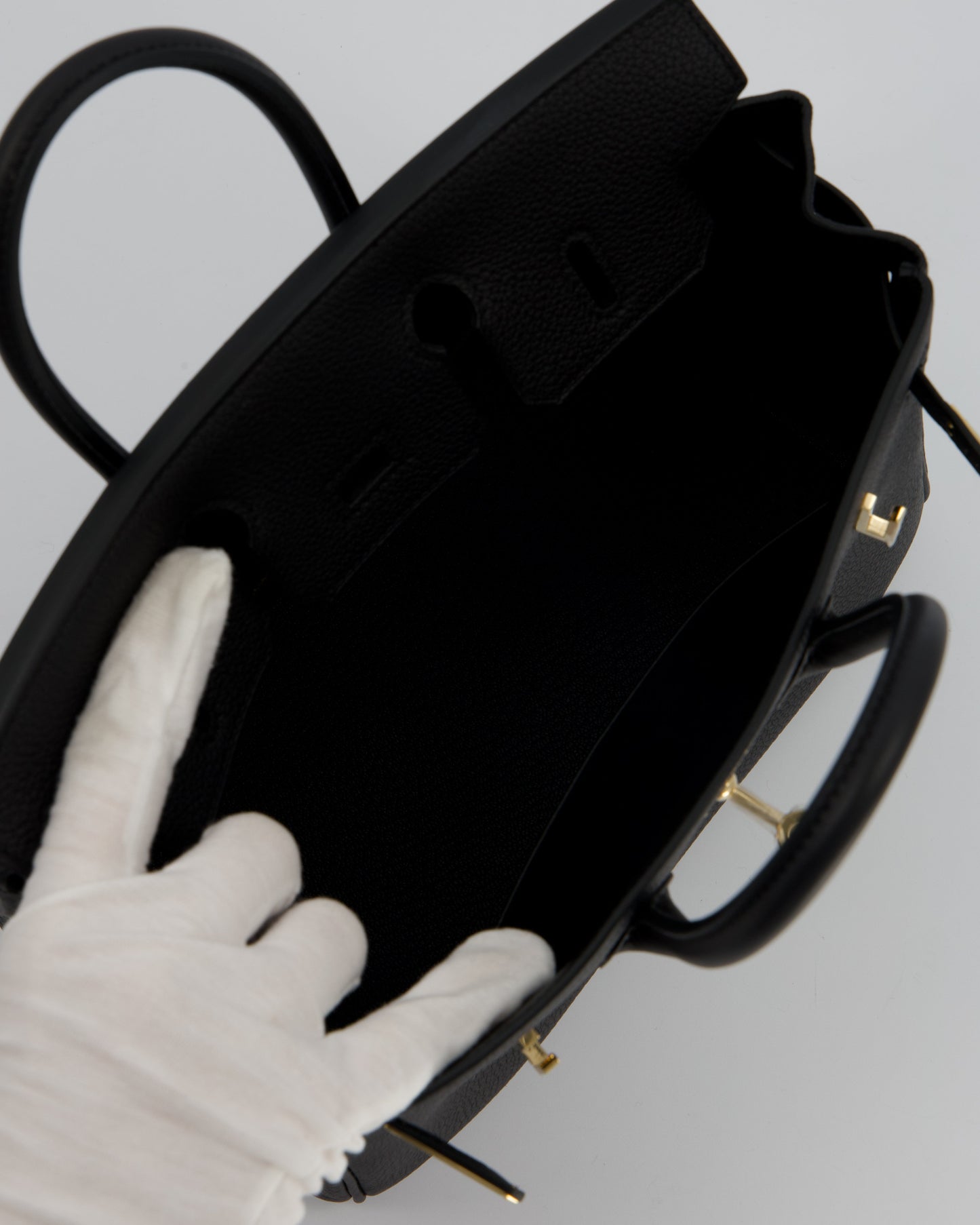 *SUPER RARE* Hermes Birkin 25 Retourne Bag in Noir Togo Leather with Permabrass Hardware