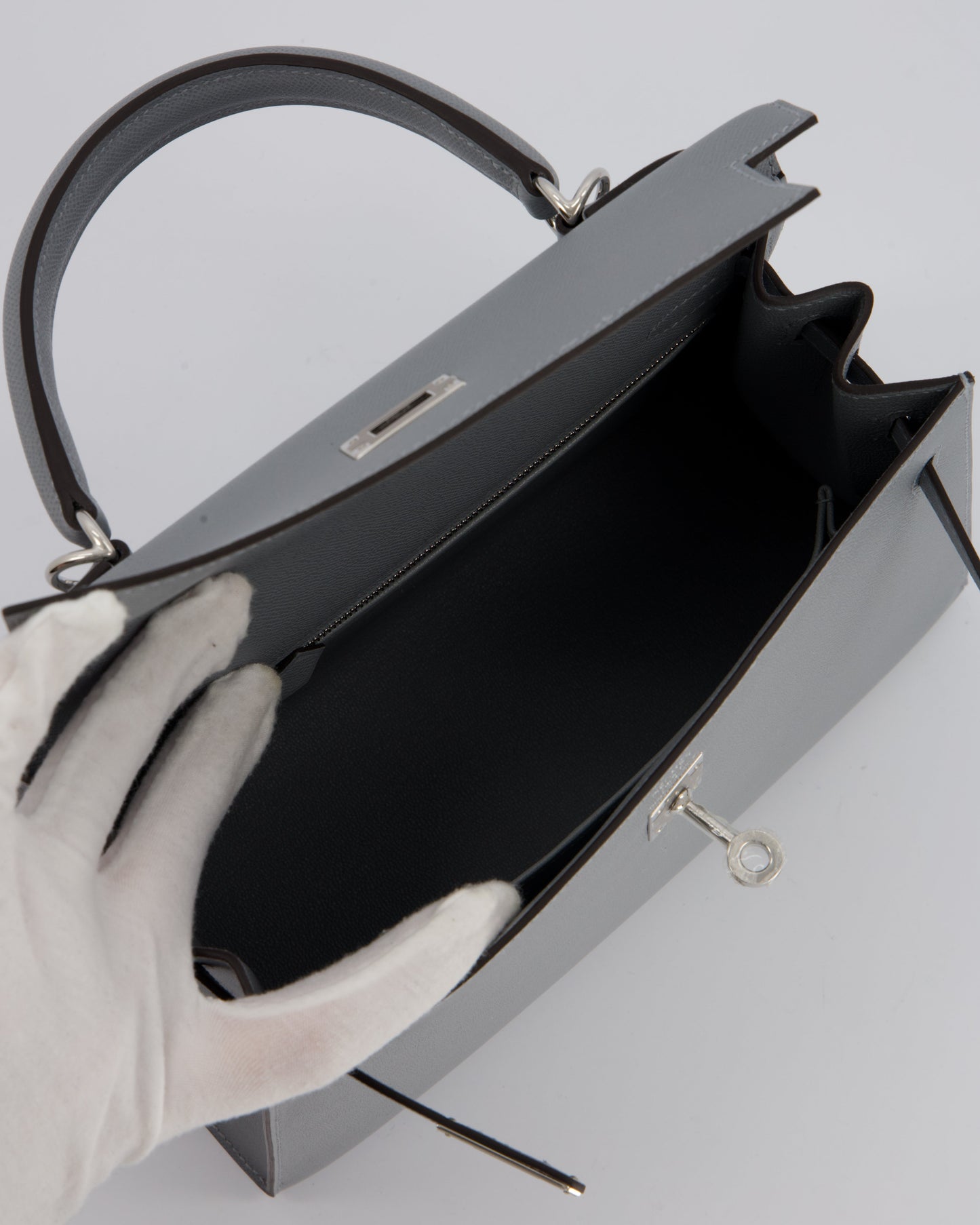 Hermes Kelly 25 Sellier Bag in Gris Pantin Epsom Leather with Palladium Hardware