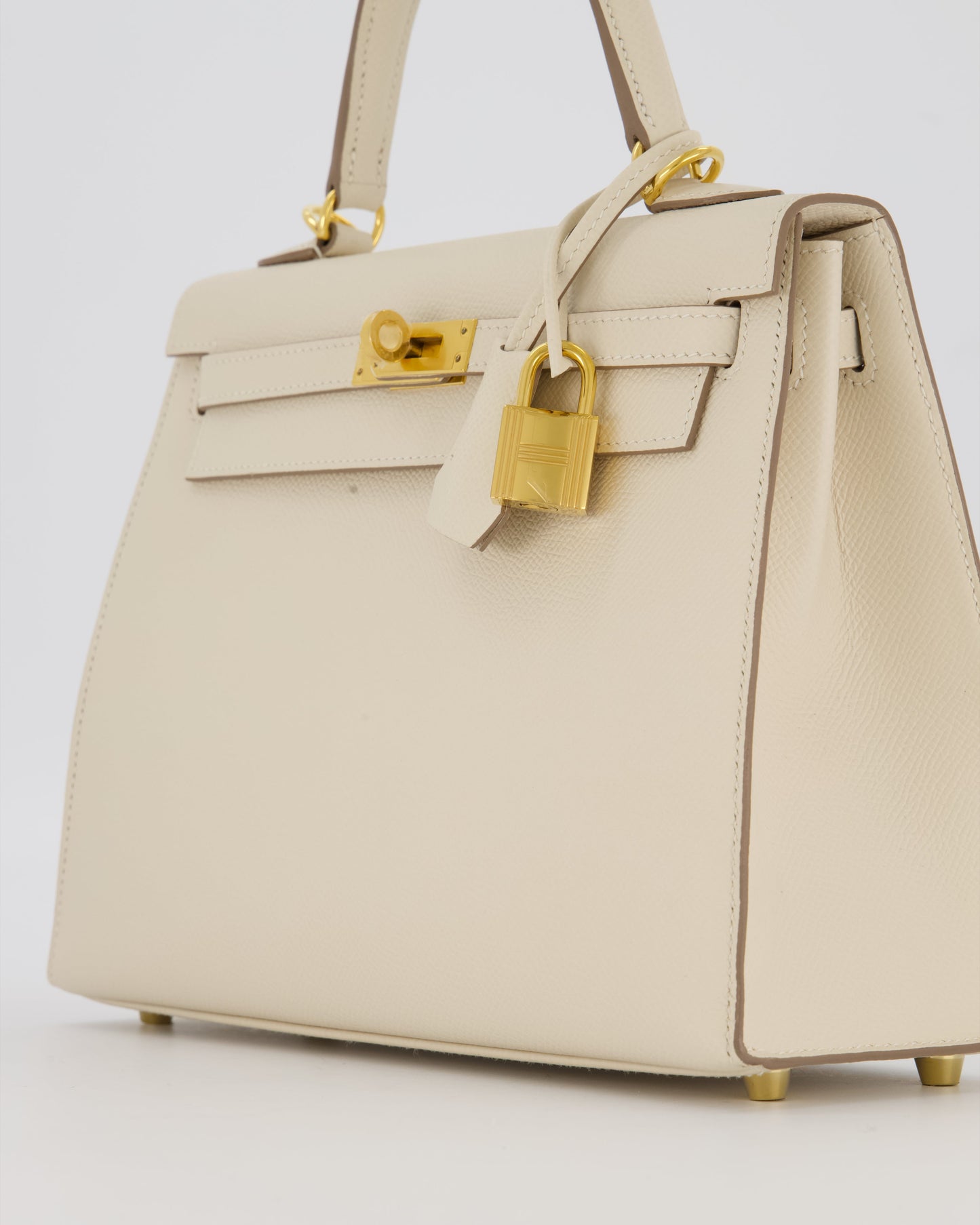 Hermes Kelly 25 Sellier Bag in Craie Epsom Leather and Gold Hardware