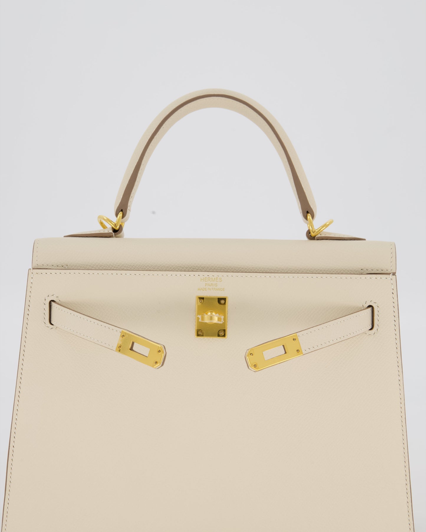Hermes Kelly 25 Sellier Bag in Craie Epsom Leather and Gold Hardware