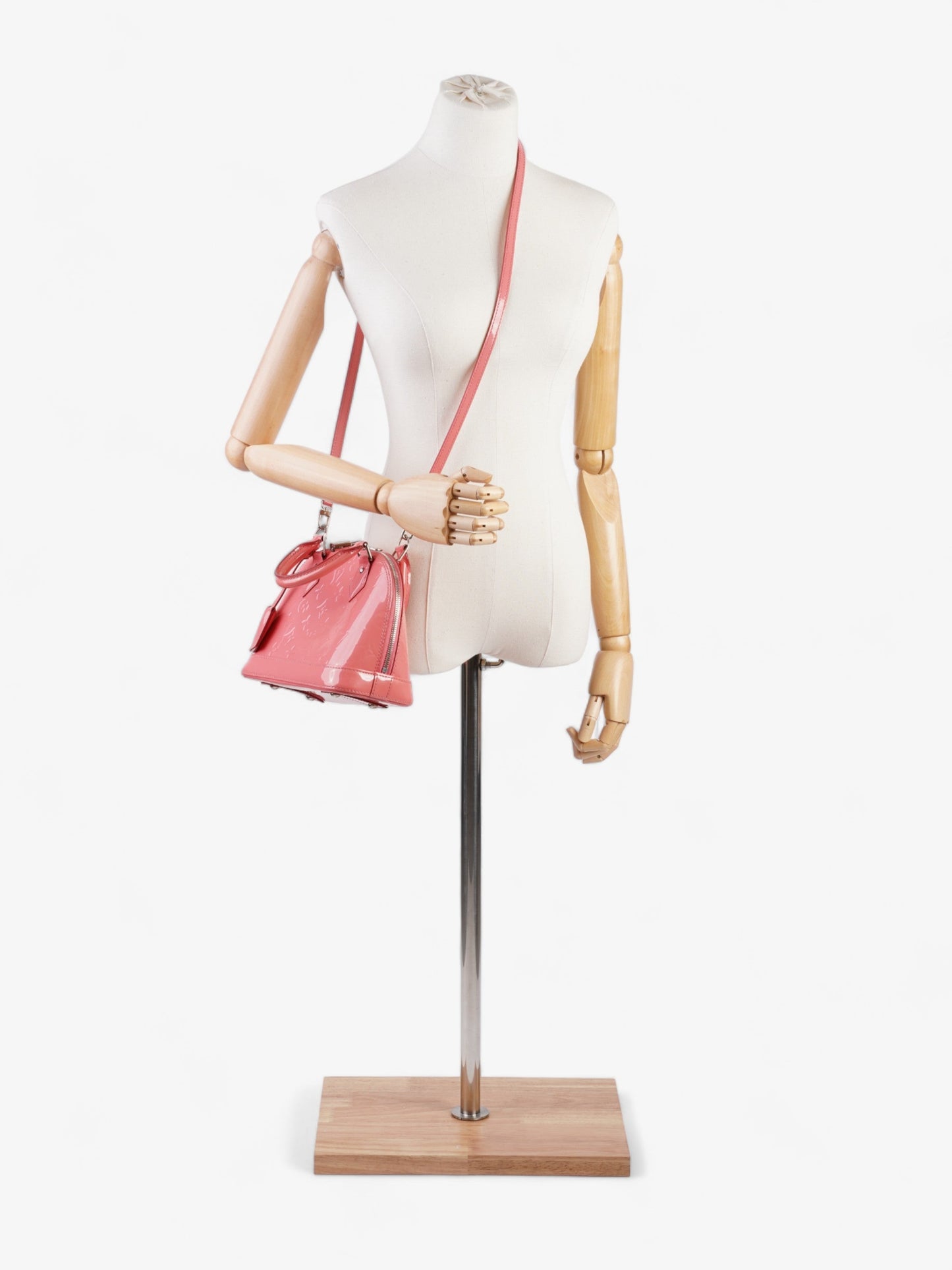 Louis Vuitton Alma BB Pink Vernis Leather