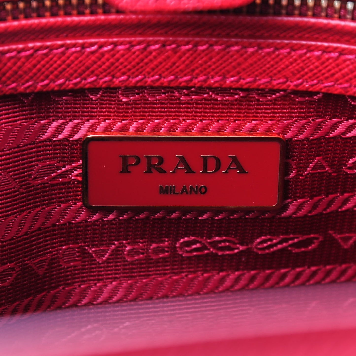 PRADA SAFFIANO LEATHER MEDIUM GALLERIA DOUBLE ZIP TOTE BAG