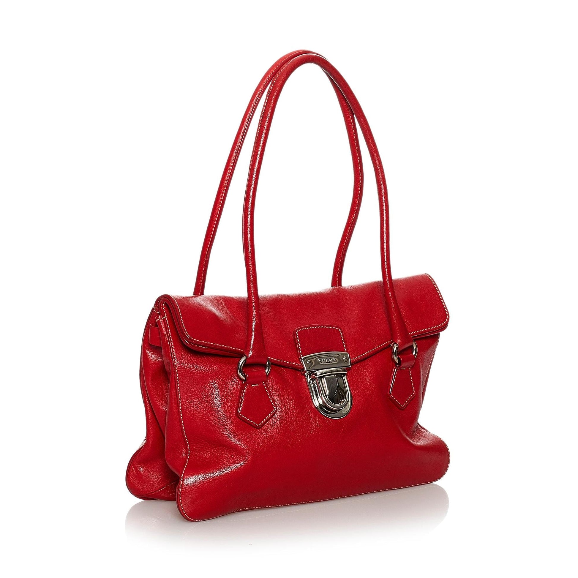 Prada Easy Leather Shoulder Bag (SHG-29947)
