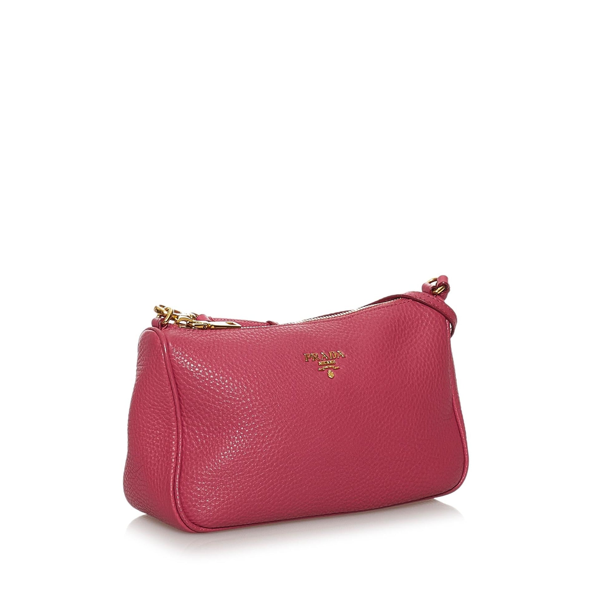 Prada Leather Baguette (SHG-30695)