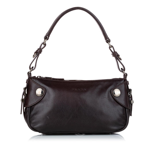 Prada Leather Baguette (SHG-heUfDp)