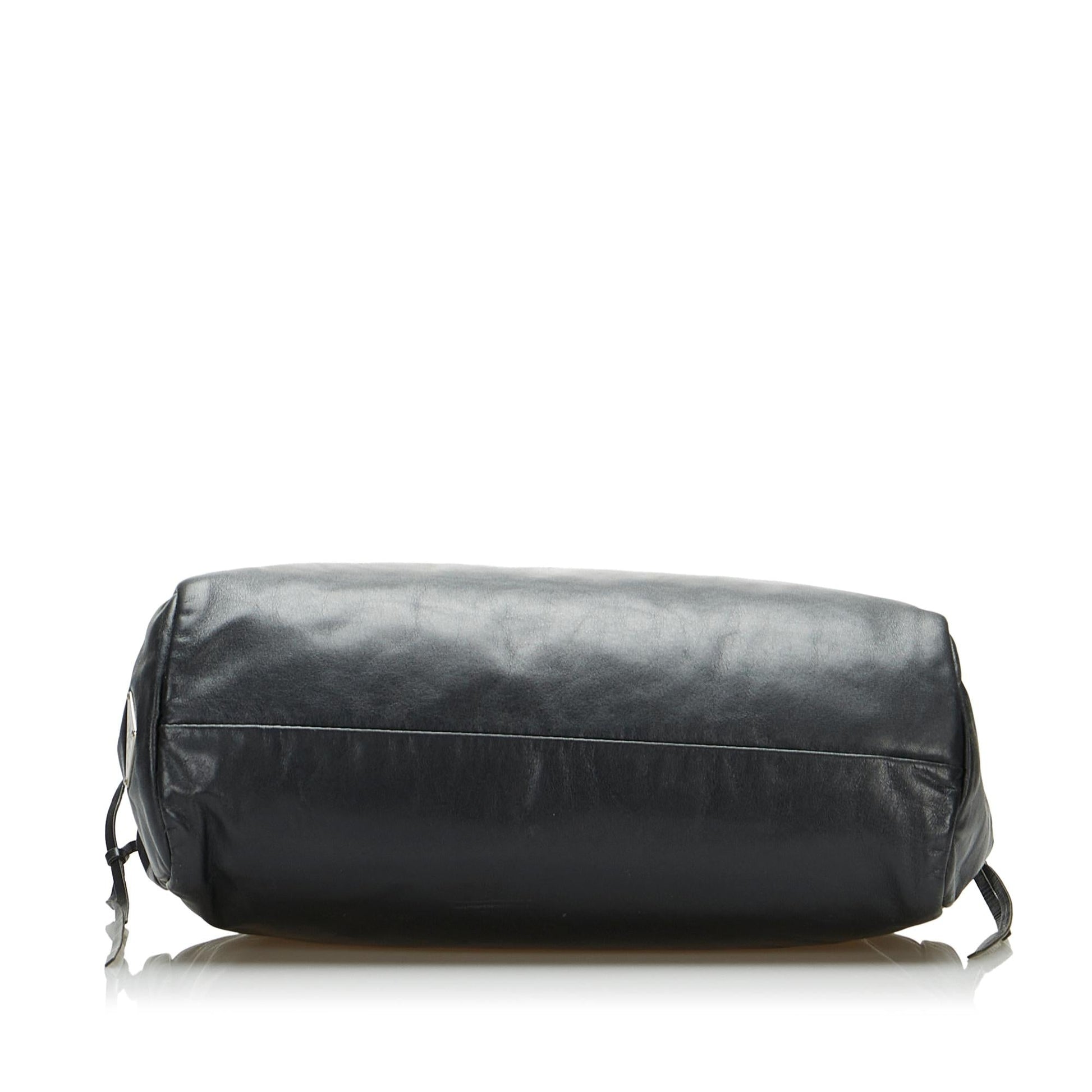 Prada Leather Boston Bag (SHG-TRKppp)