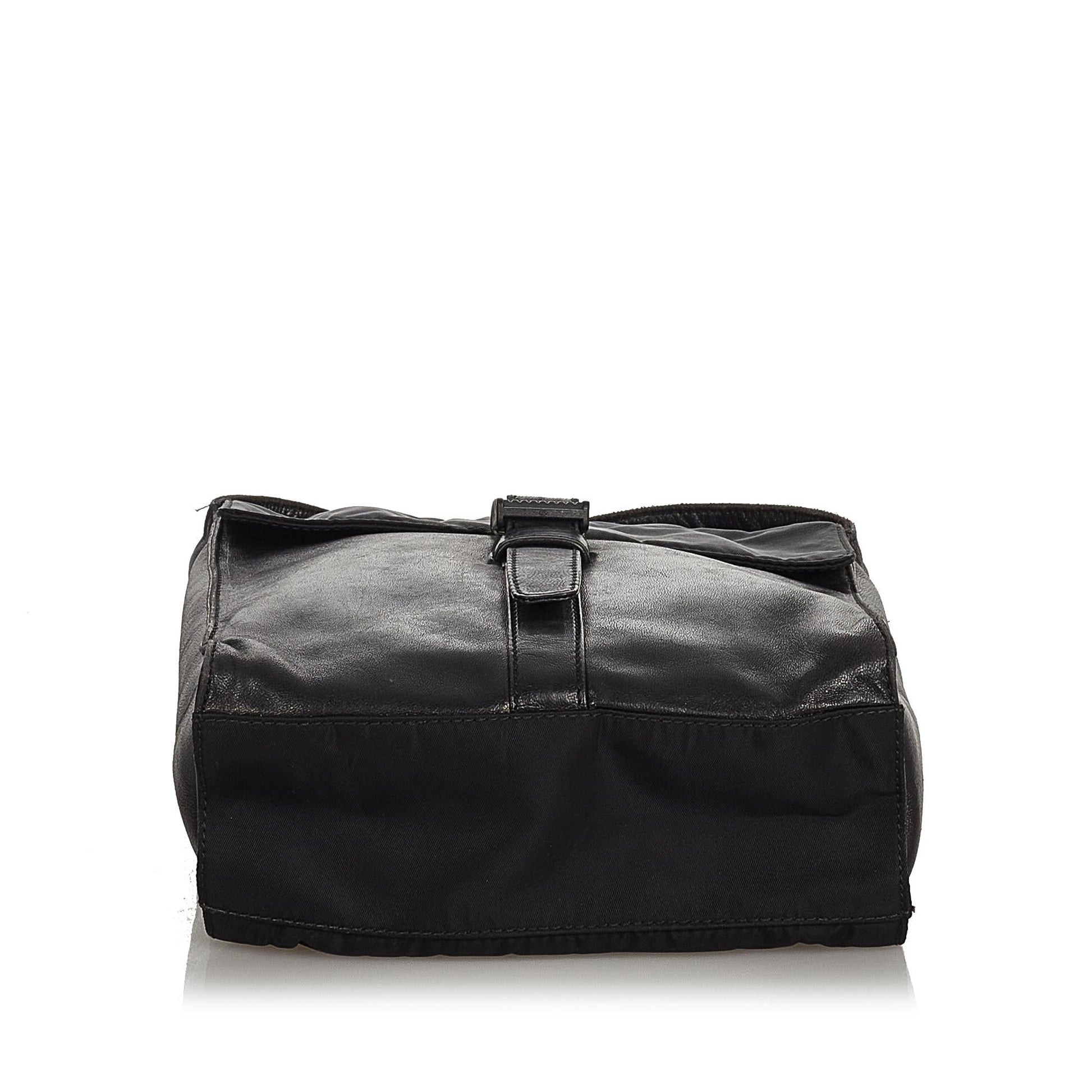 Prada Leather Crossbody (SHG-31803)