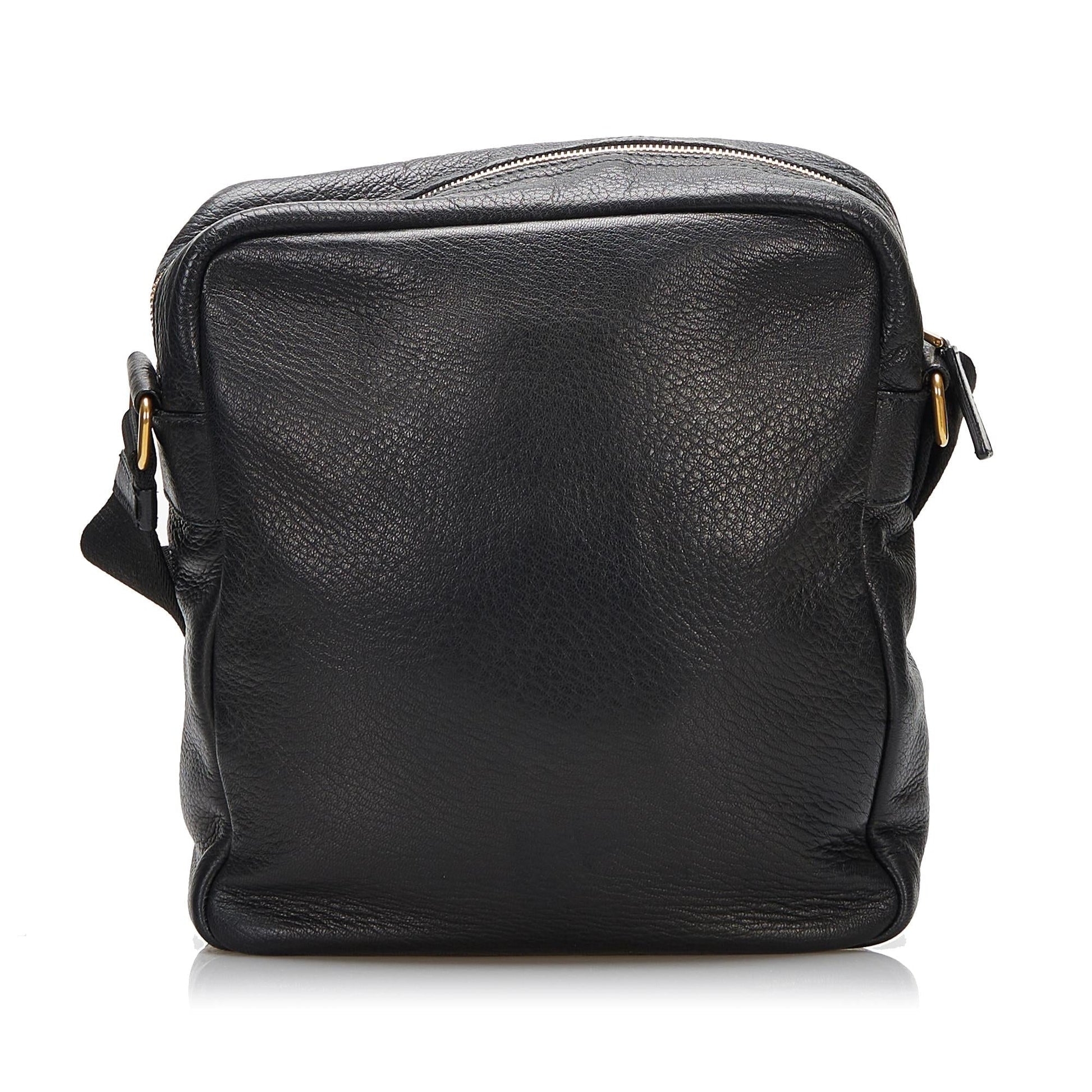 Prada Leather Crossbody (SHG-573xiD)