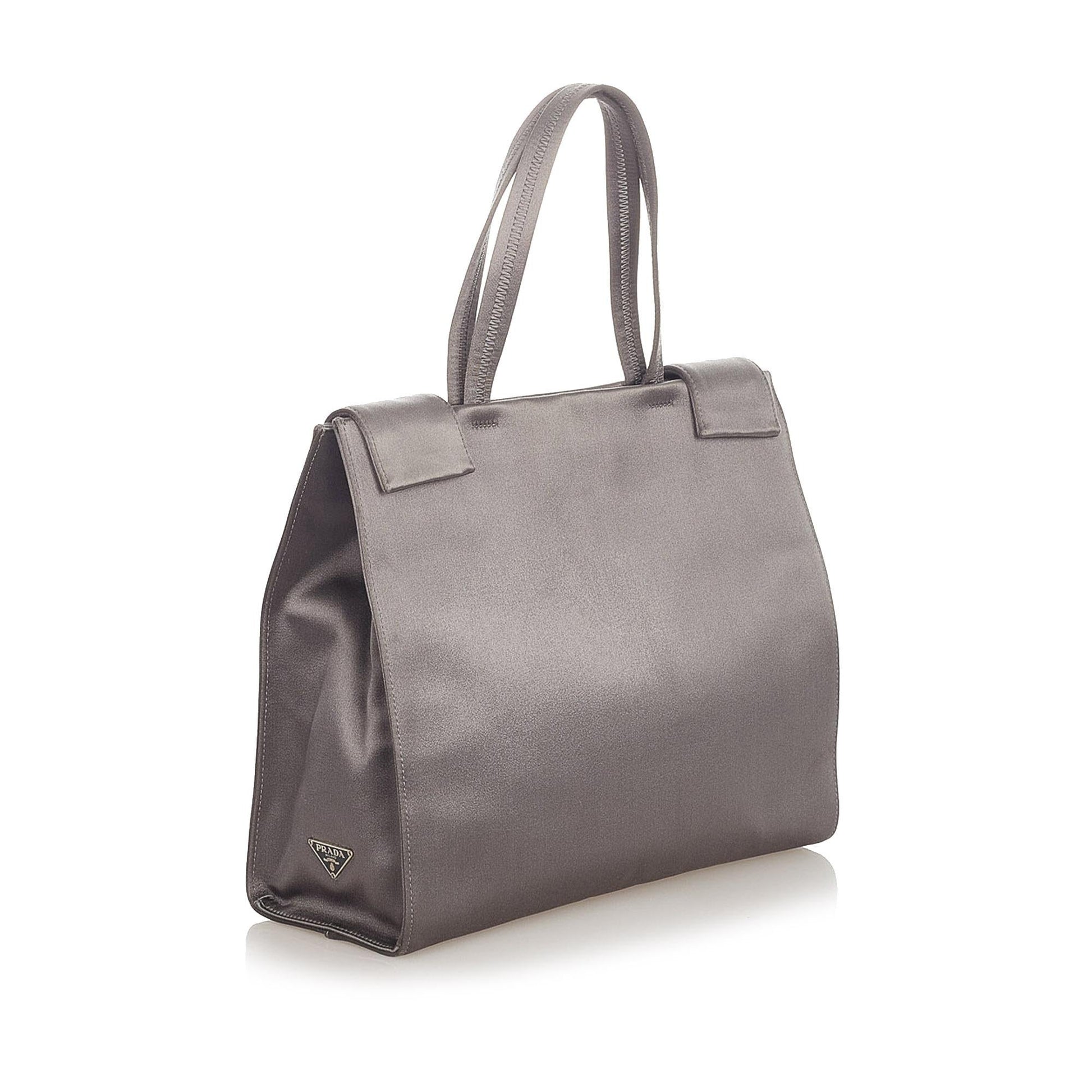 Prada Leather Handbag (SHG-31960)