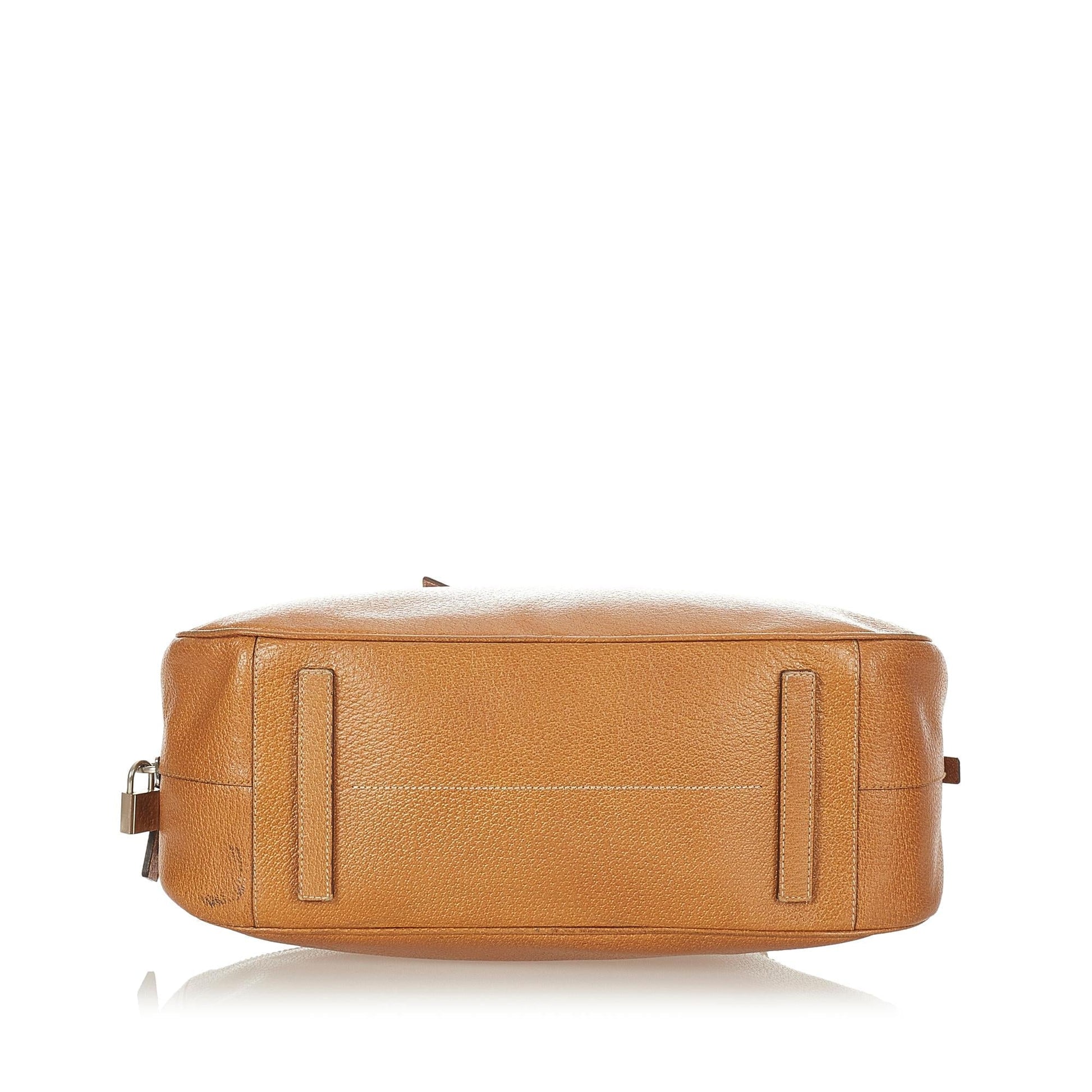 Prada Leather Handbag (SHG-34019)