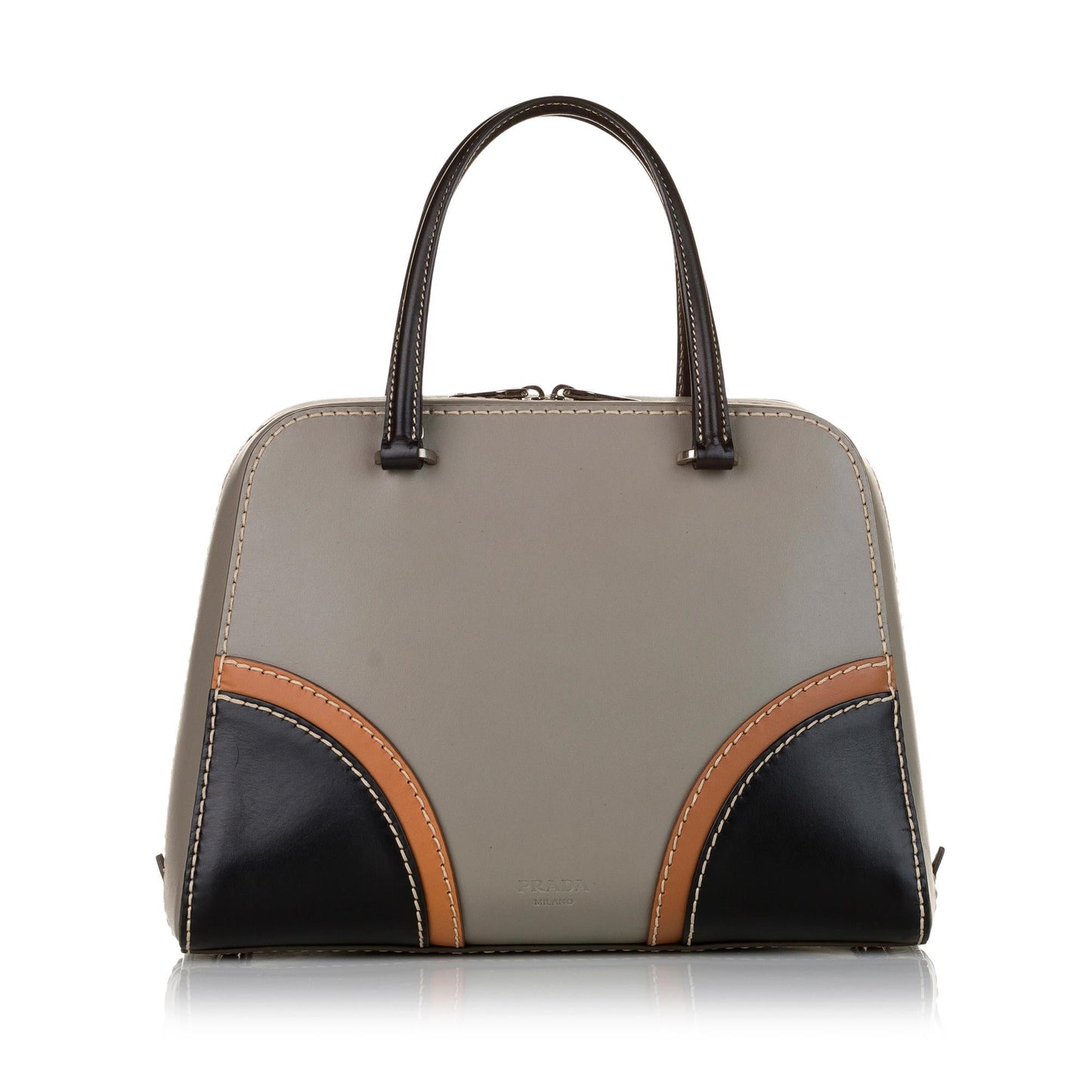 Prada Leather Satchel (SHG-mGUfcu)